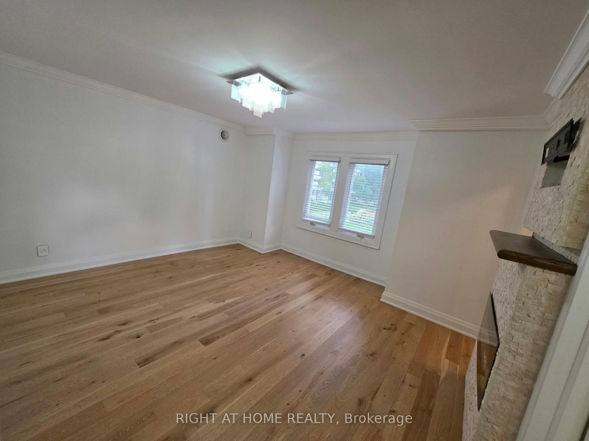 Photo 14 of 154 Davisville Avenue, Toronto, Mount Pleasant West — HOMEH