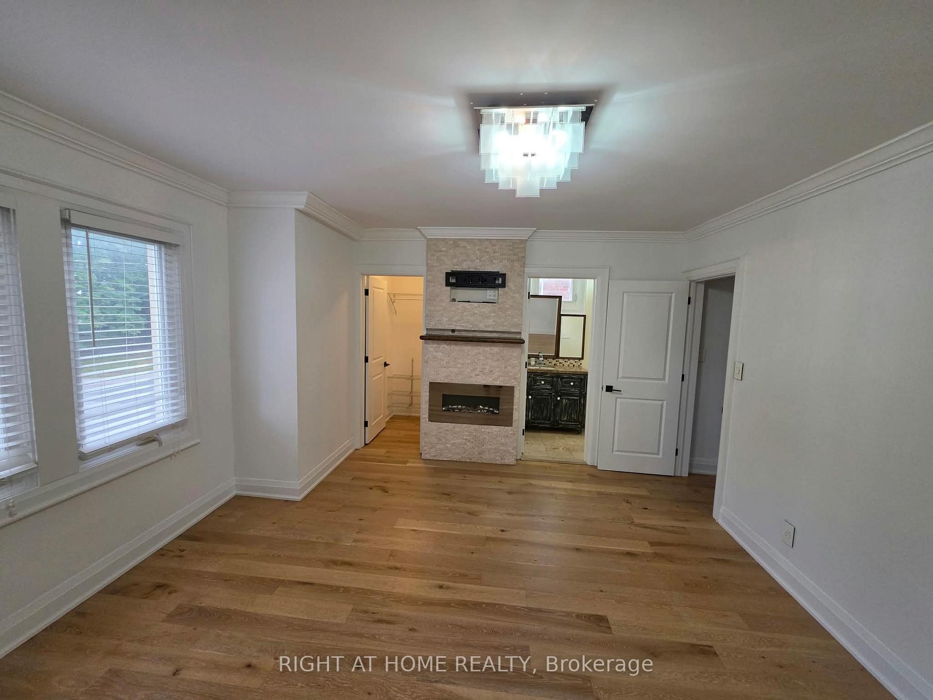 Photo 15 of 154 Davisville Avenue, Toronto, Mount Pleasant West — HOMEH