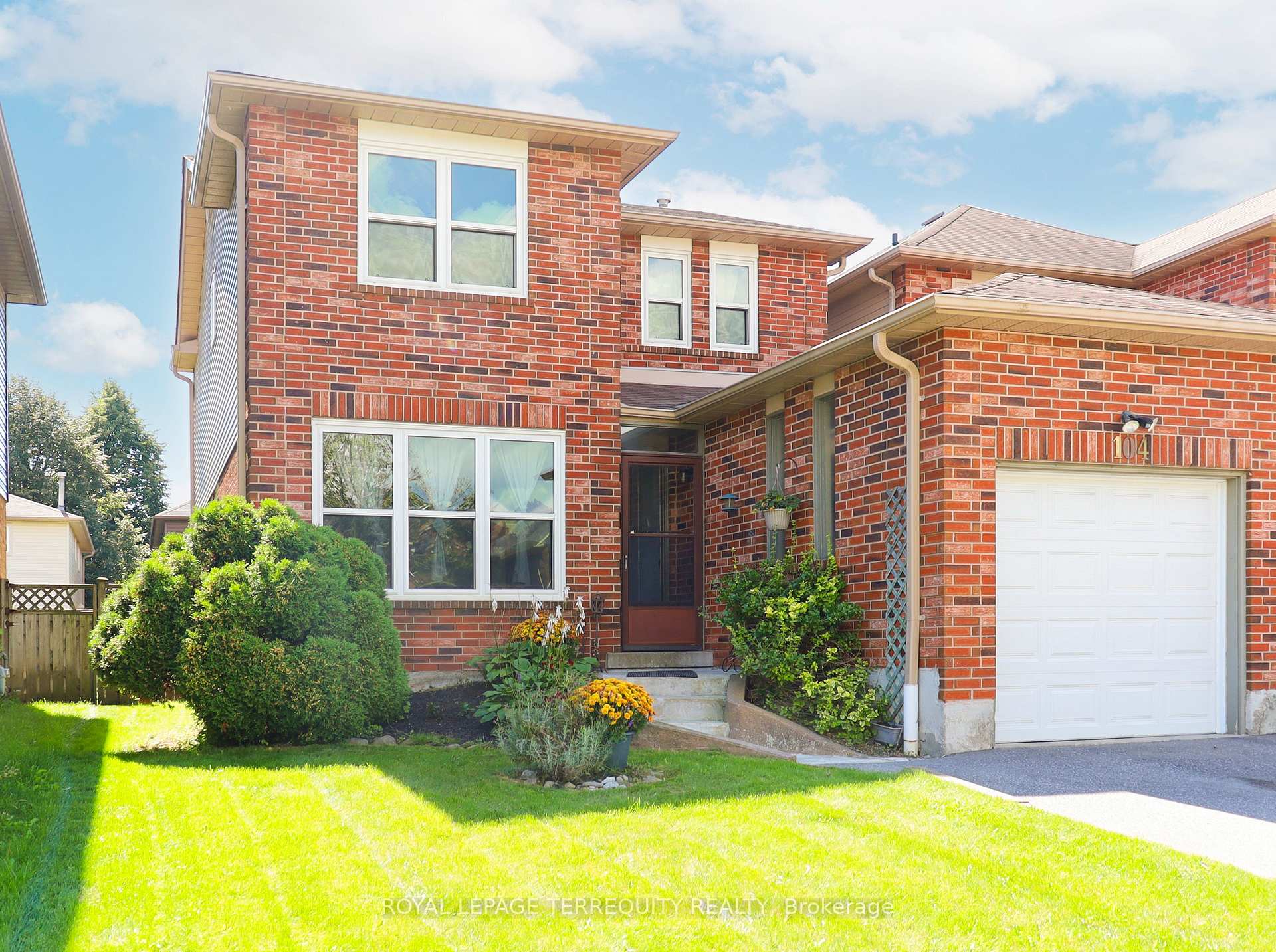 Photo of 104 Gates Crescent