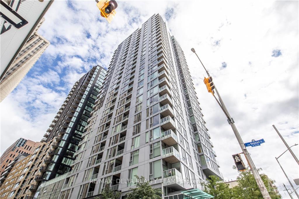 Photo 3 of Unit 810, 179 Metcalfe Street, Ottawa, Ottawa Centre — HOMEH