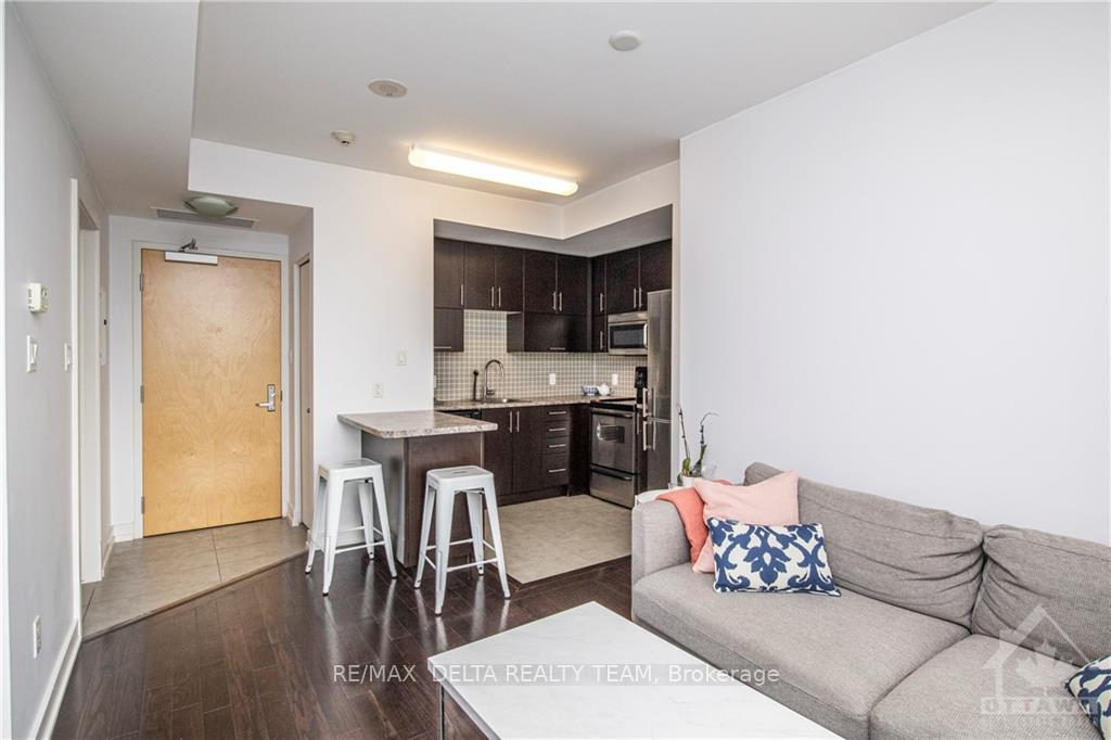 Photo 8 of Unit 810, 179 Metcalfe Street, Ottawa, Ottawa Centre — HOMEH