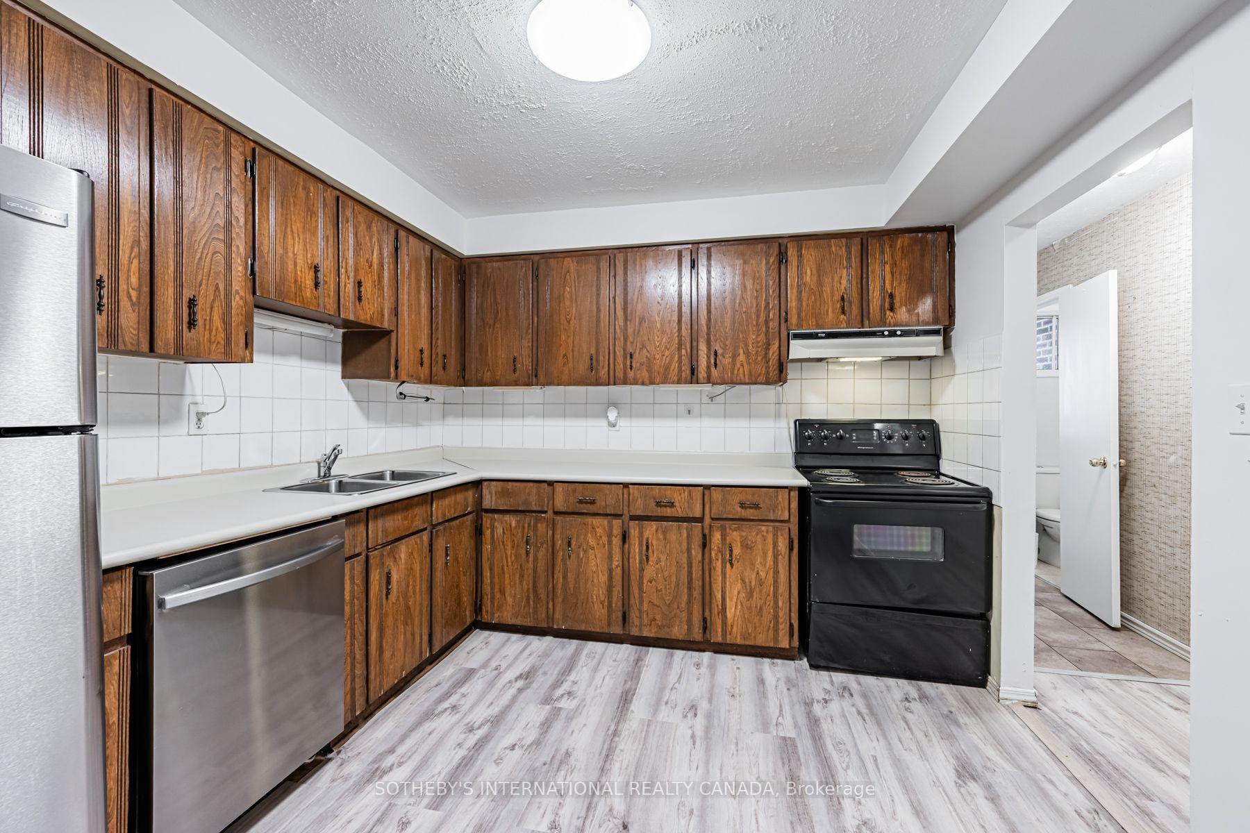 Photo 13 of 80 Halsey Avenue, Toronto, O'Connor-Parkview — HOMEH