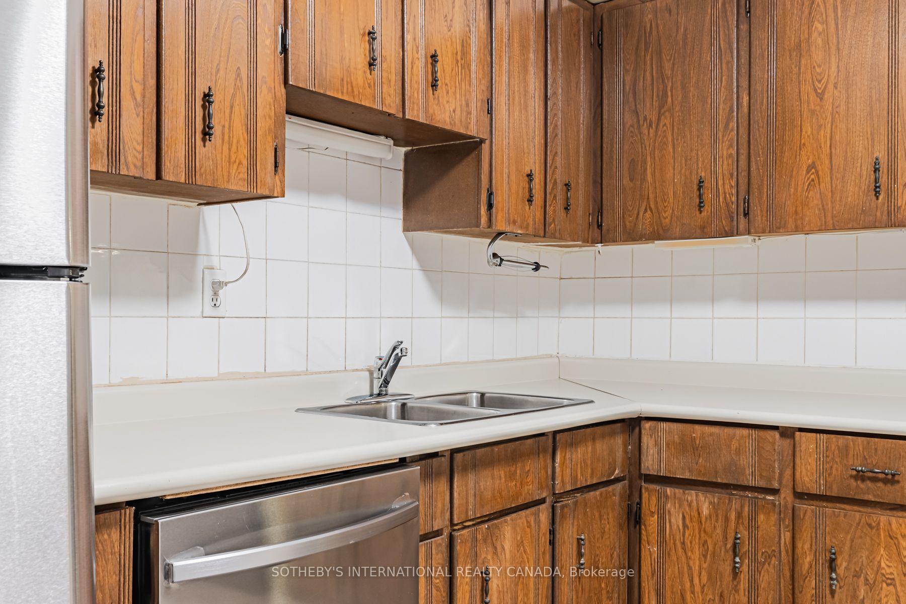 Photo 14 of 80 Halsey Avenue, Toronto, O'Connor-Parkview — HOMEH