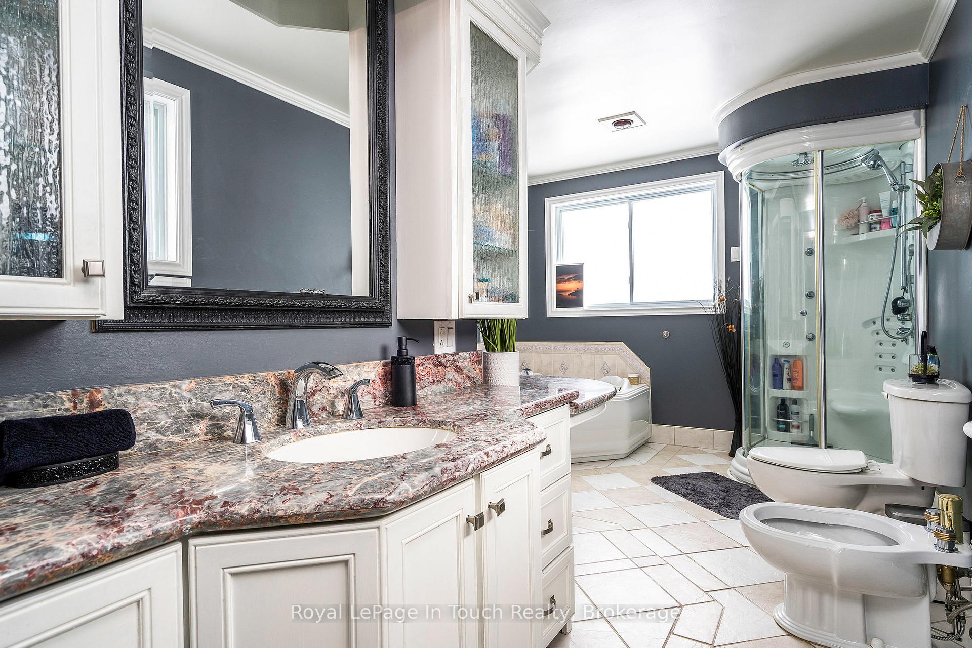 Photo 17 of 8 Tiny Beaches Road S, Tiny, Rural Tiny — HOMEH