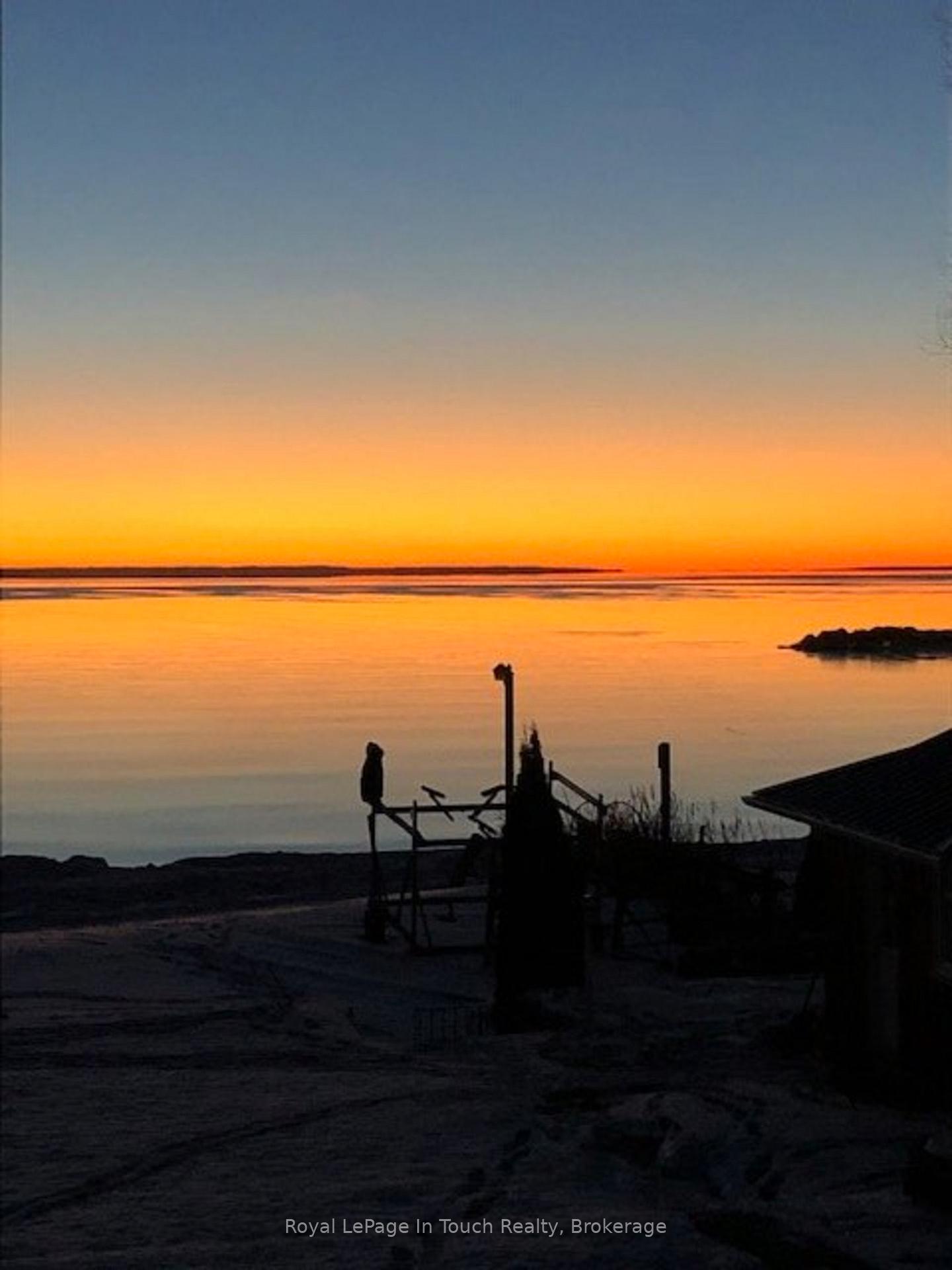 Photo 46 of 8 Tiny Beaches Road S, Tiny, Rural Tiny — HOMEH