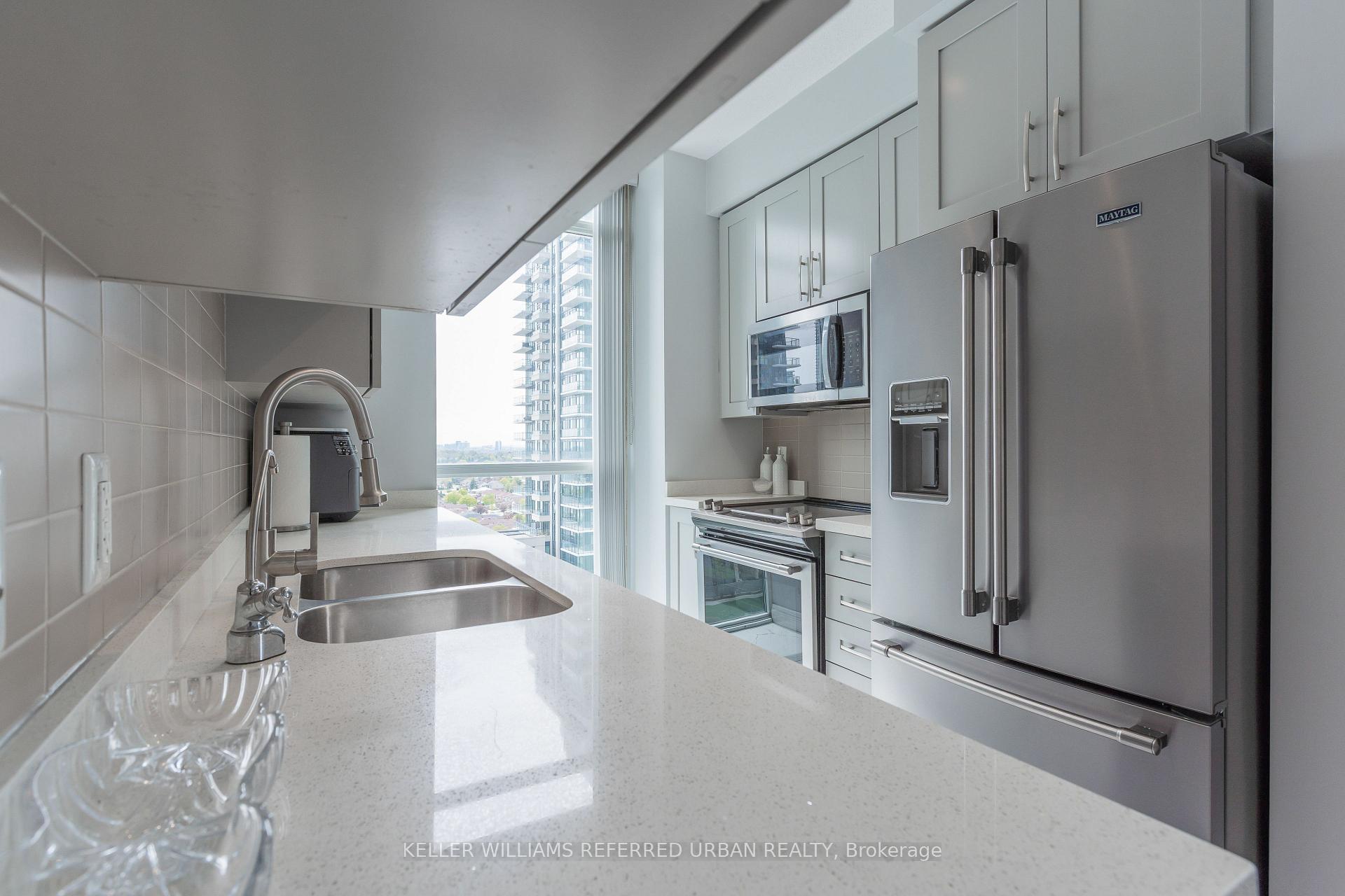 Photo 8 of Unit 1107, 4070 Confederation Parkway, Mississauga, City Centre — HOMEH