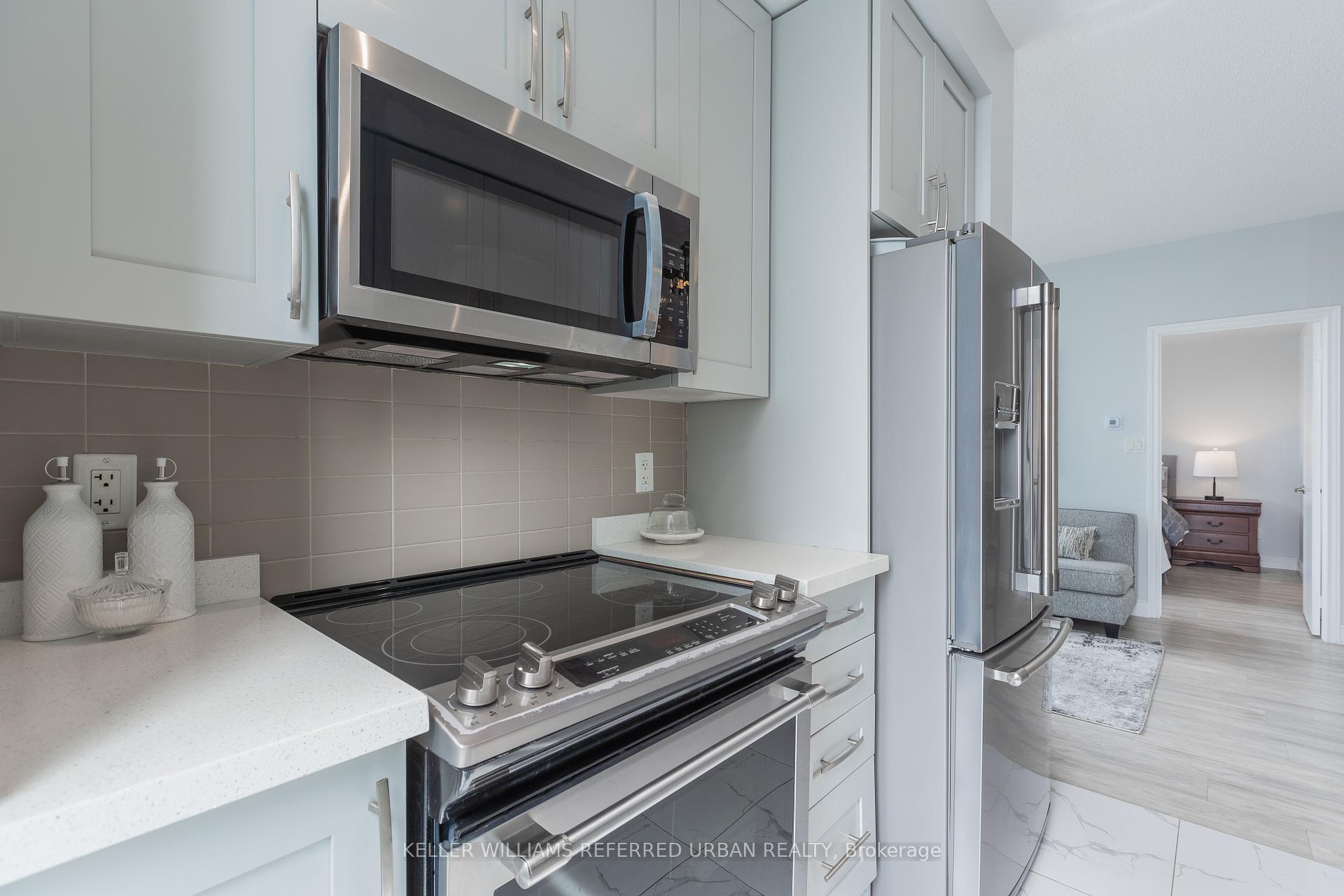 Photo 11 of Unit 1107, 4070 Confederation Parkway, Mississauga, City Centre — HOMEH