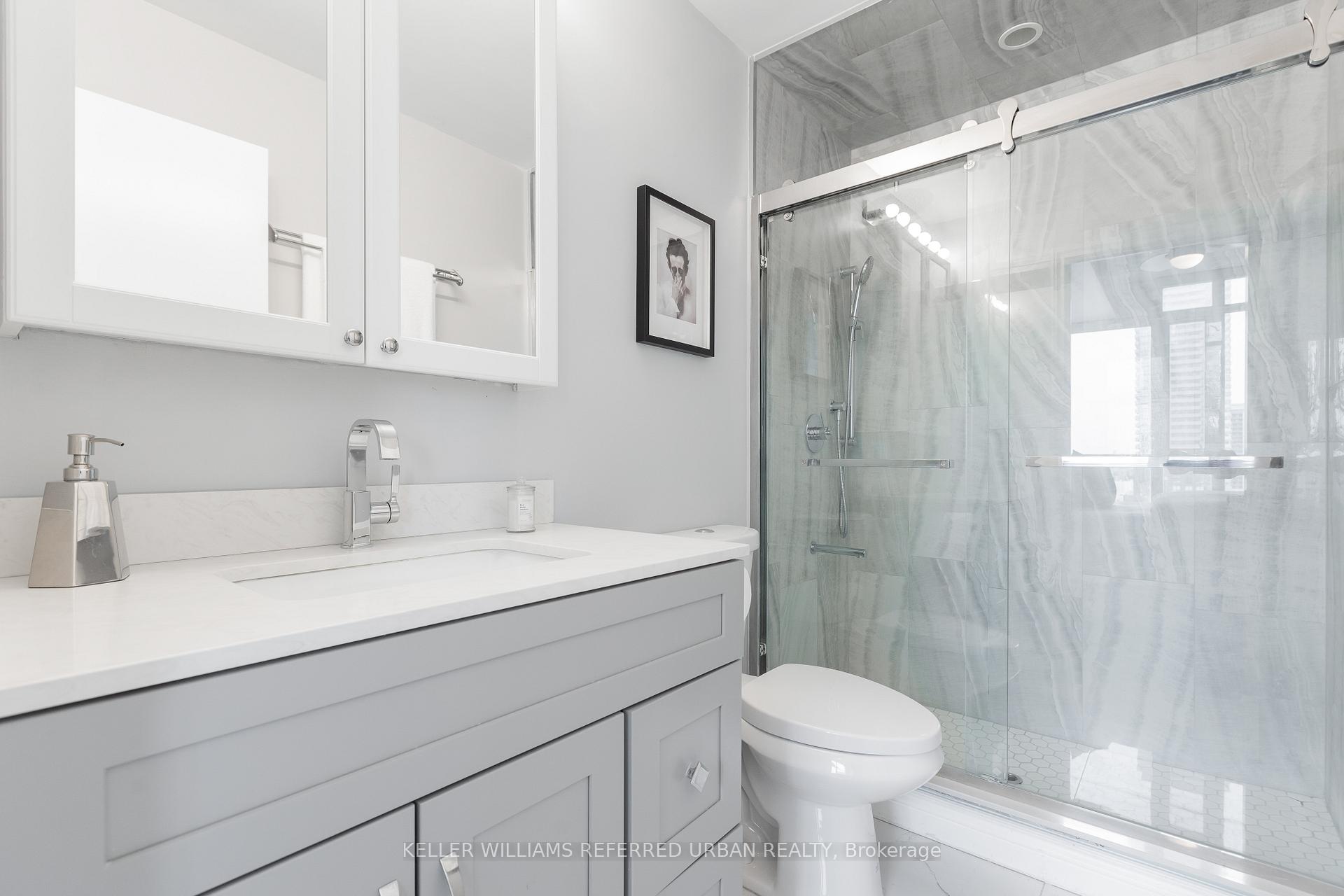 Photo 16 of Unit 1107, 4070 Confederation Parkway, Mississauga, City Centre — HOMEH