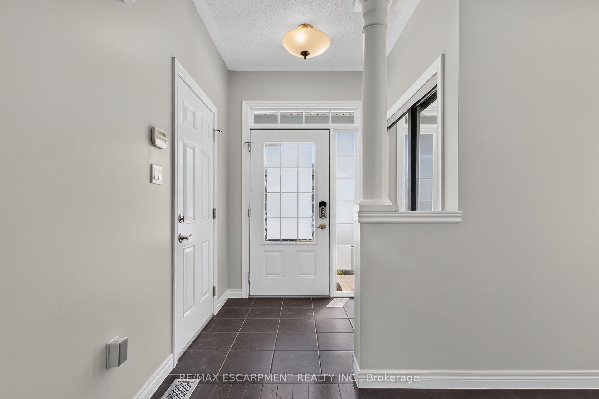Photo 5 of 44 Matteo Trail, Hamilton, Sheldon — HOMEH