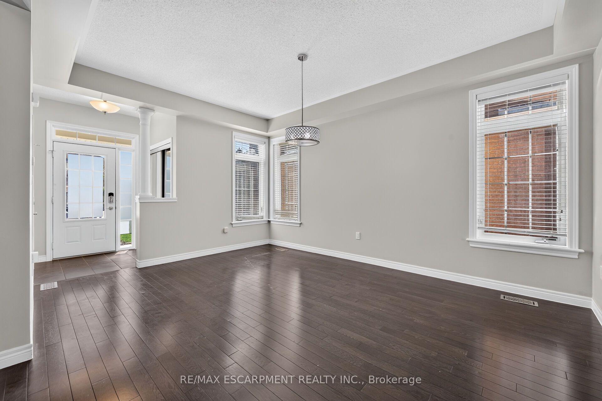 Photo 8 of 44 Matteo Trail, Hamilton, Sheldon — HOMEH