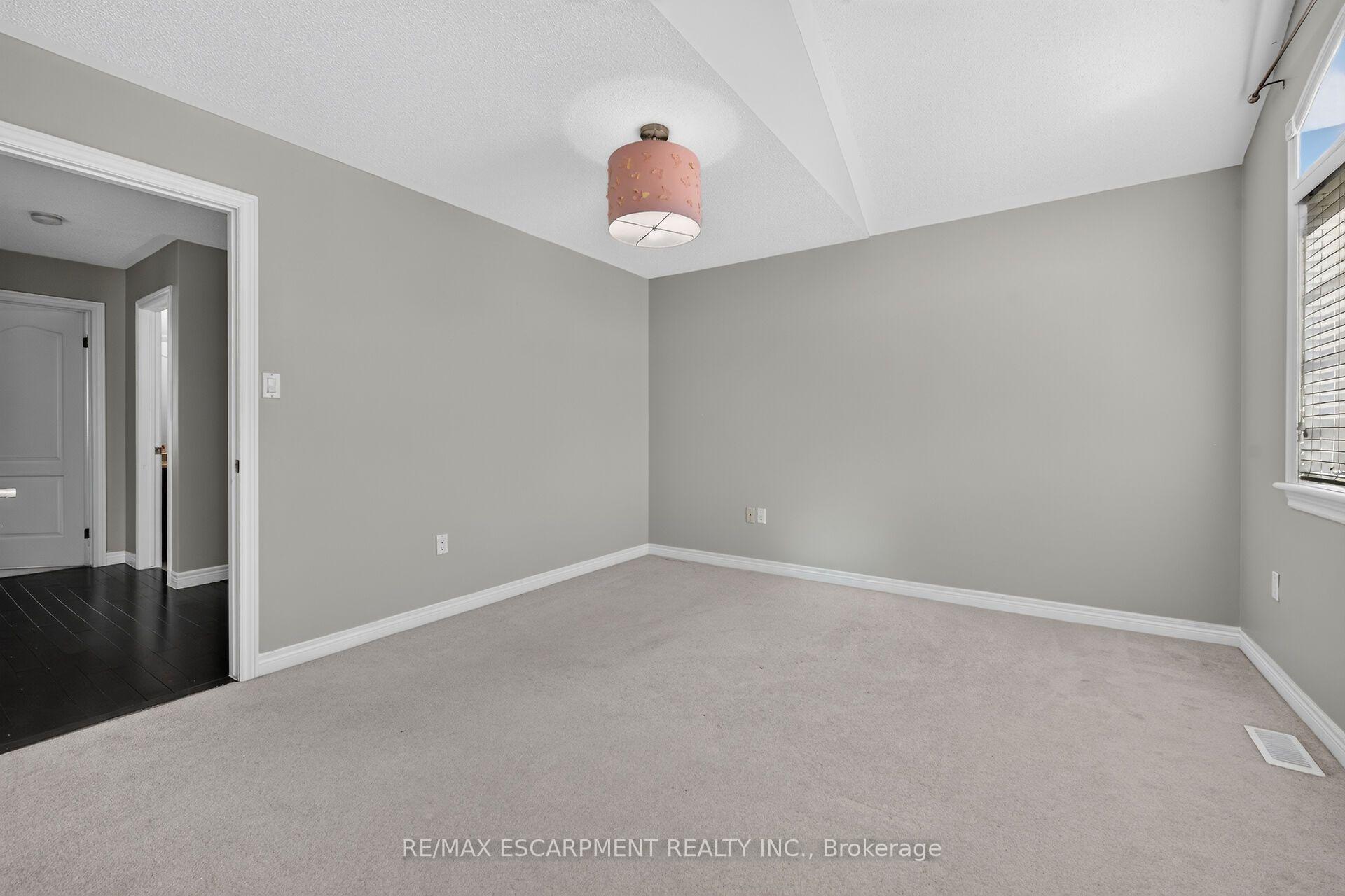 Photo 28 of 44 Matteo Trail, Hamilton, Sheldon — HOMEH