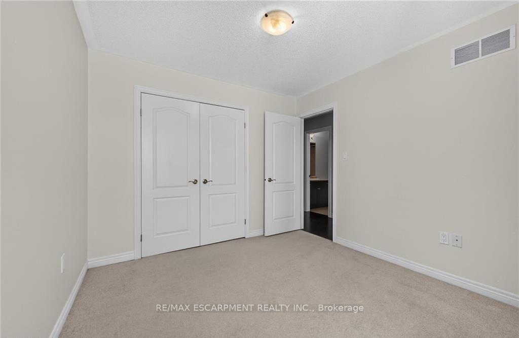 Photo 32 of 44 Matteo Trail, Hamilton, Sheldon — HOMEH