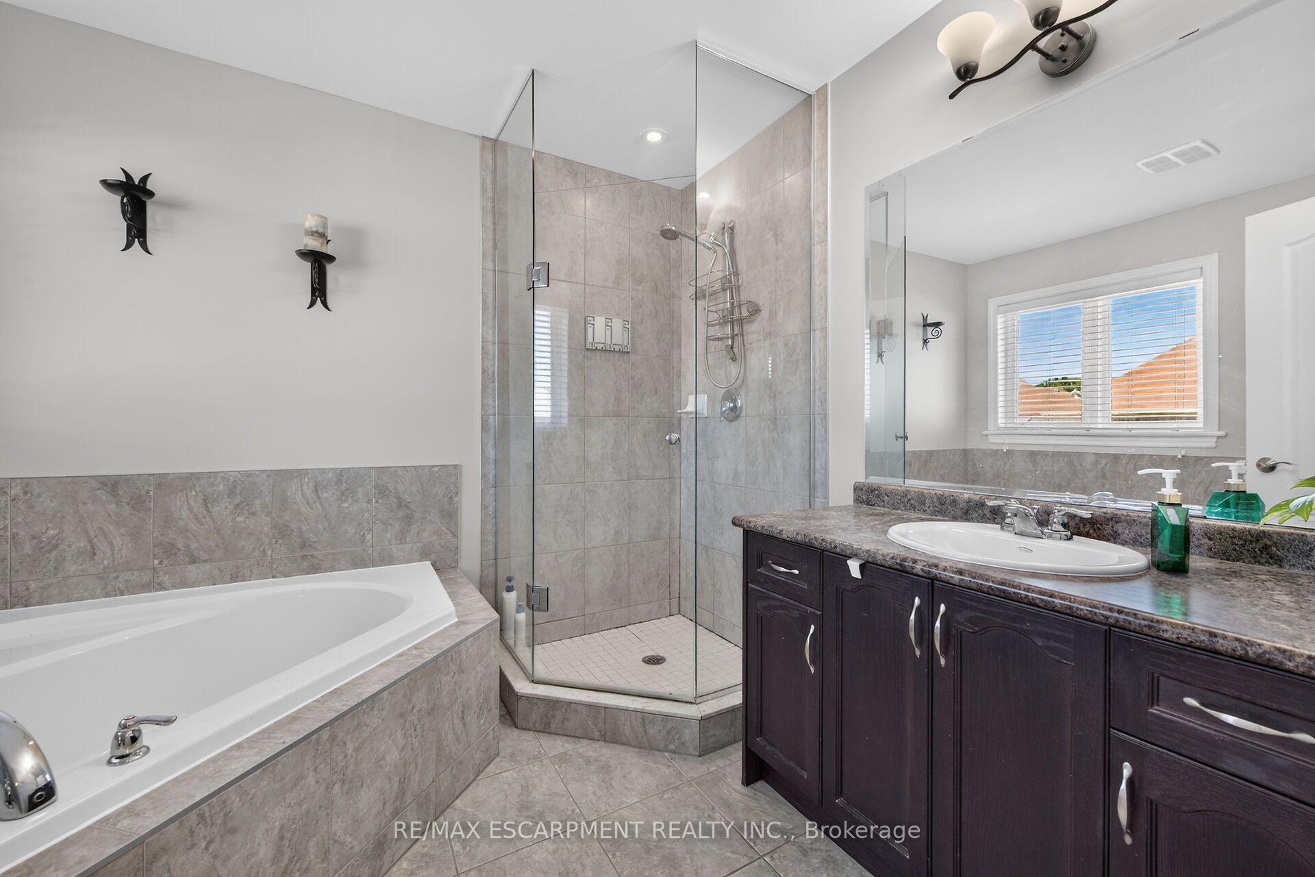 Photo 38 of 44 Matteo Trail, Hamilton, Sheldon — HOMEH