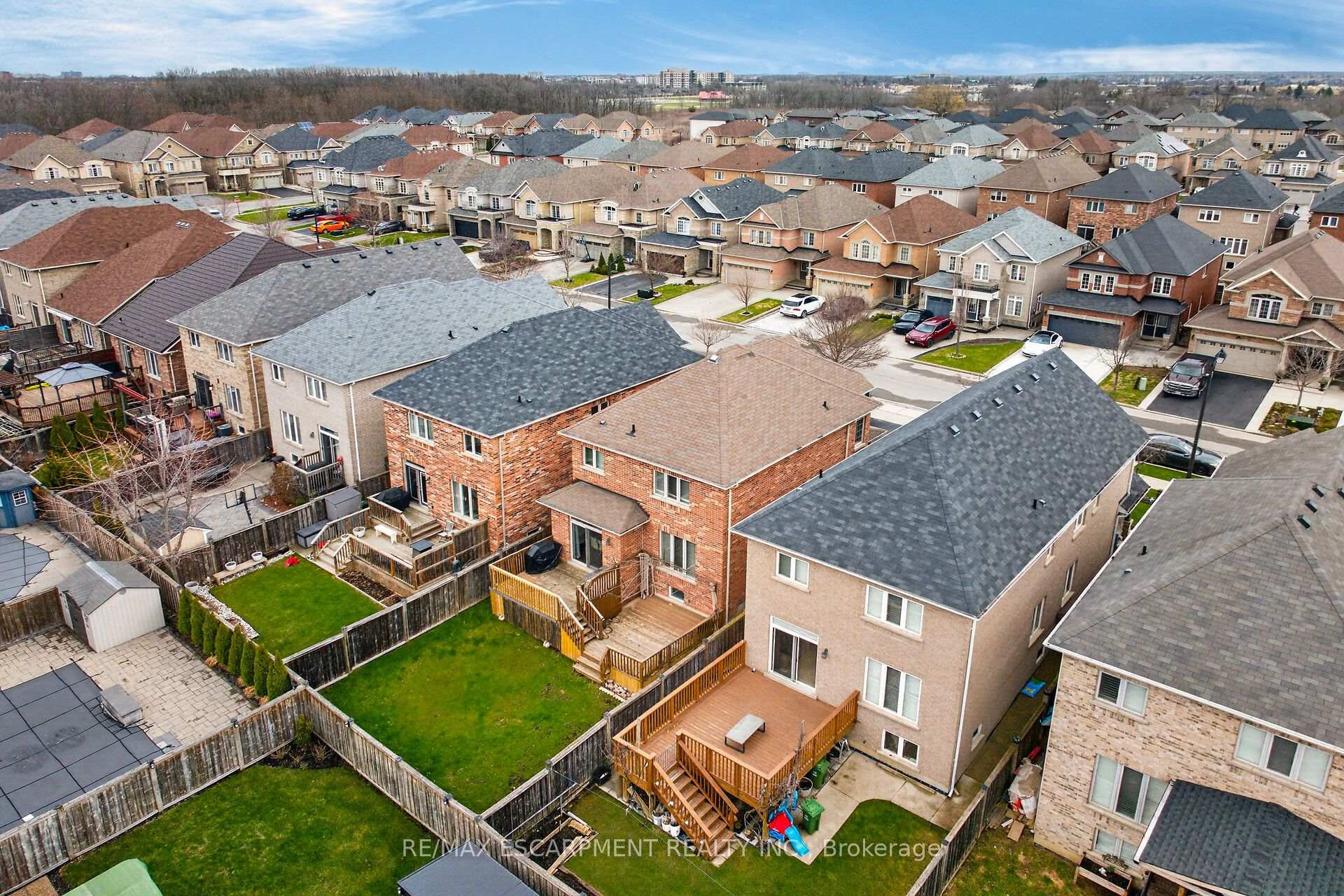 Photo 48 of 44 Matteo Trail, Hamilton, Sheldon — HOMEH