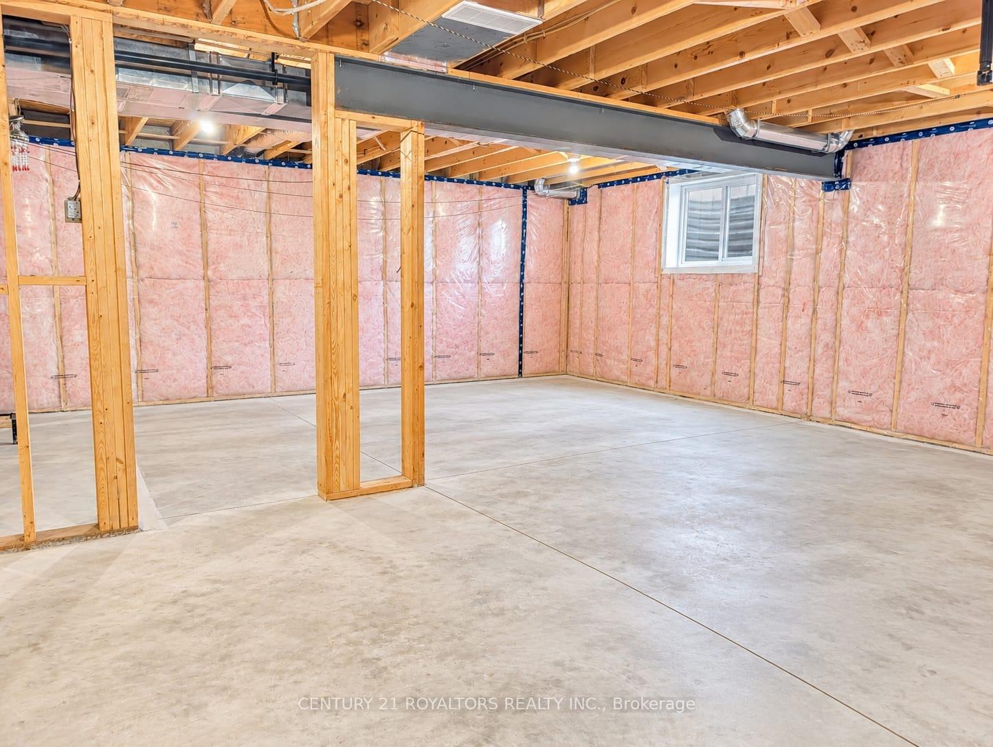 Photo 23 of 74 Cash Crescent, Ingersoll, Ingersoll - South — HOMEH