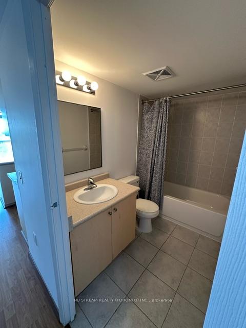 Photo 10 of Unit 910, 15 Maplewood Avenue, Toronto, Humewood-Cedarvale — HOMEH