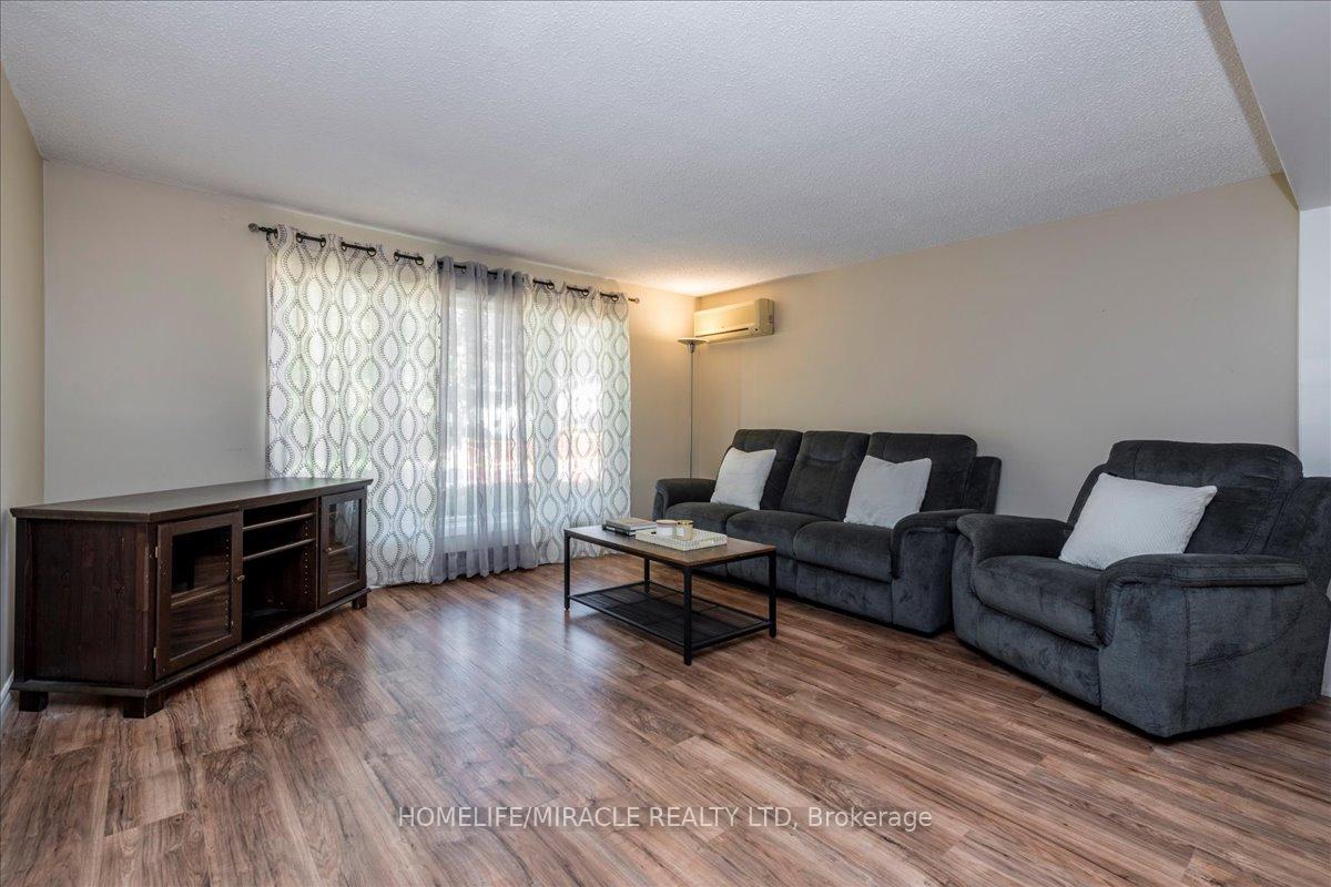 Photo 7 of 1 Tecumseth Pines Drive, New Tecumseth, Rural New Tecumseth — HOMEH