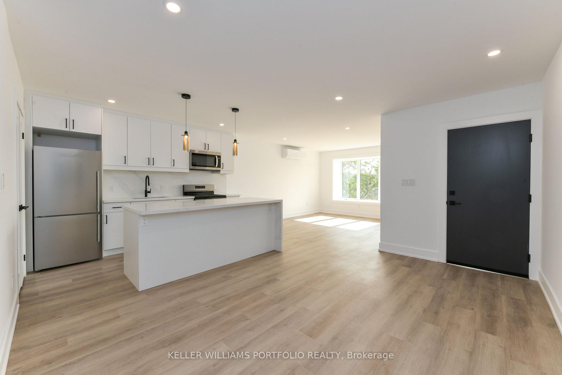 Photo 5 of Unit 4, 269 Donlands Avenue, Toronto, Danforth Village-East York — HOMEH