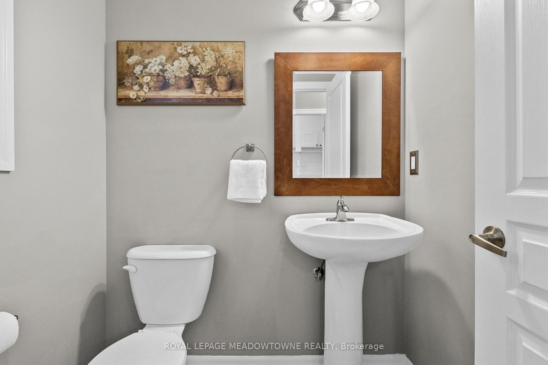 Photo 19 of 589 Bartleman Terrace, Milton, Coates — HOMEH