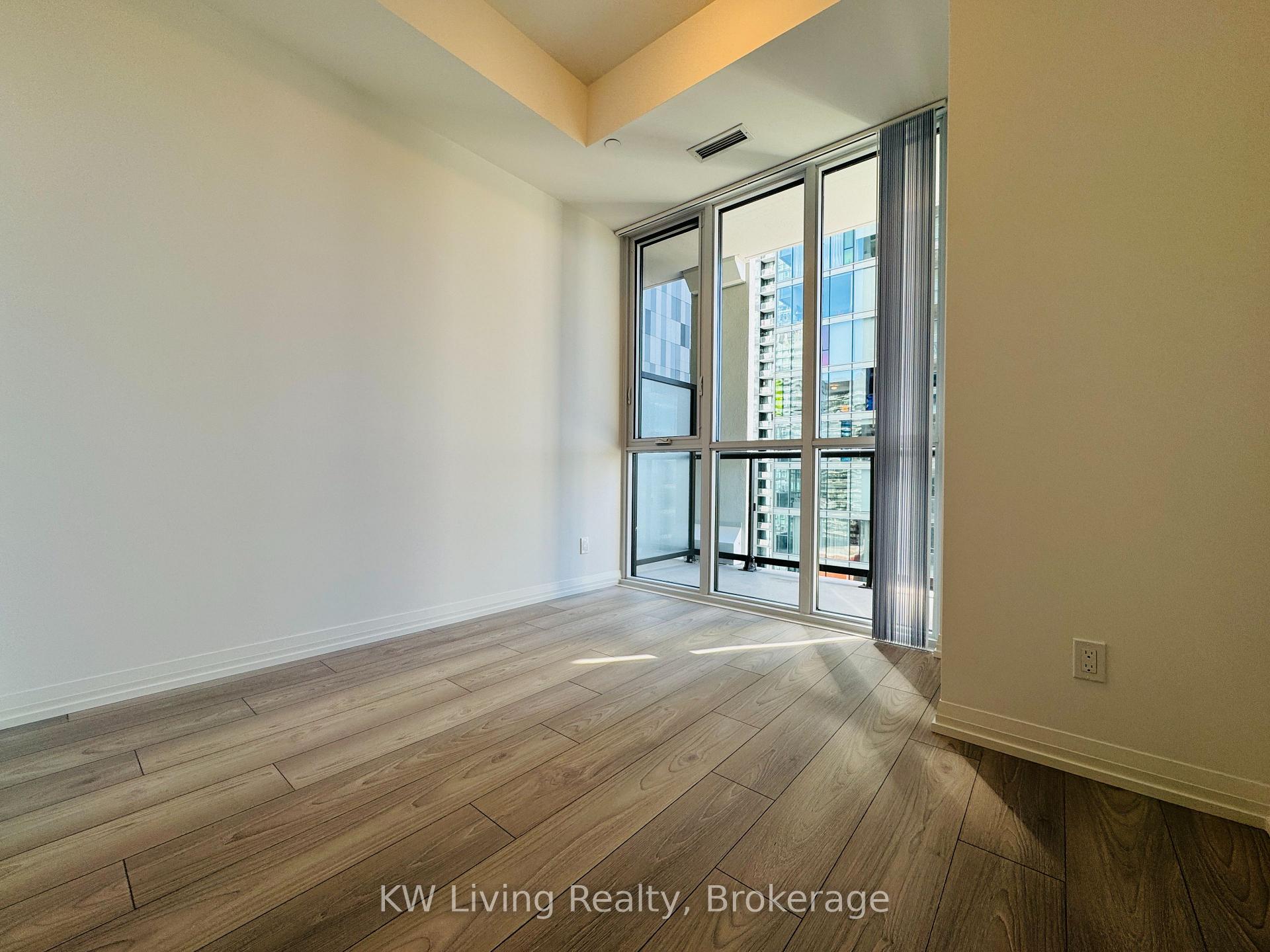 Photo 6 of Unit 2415, 400 King Street W, Toronto, Waterfront Communities — HOMEH
