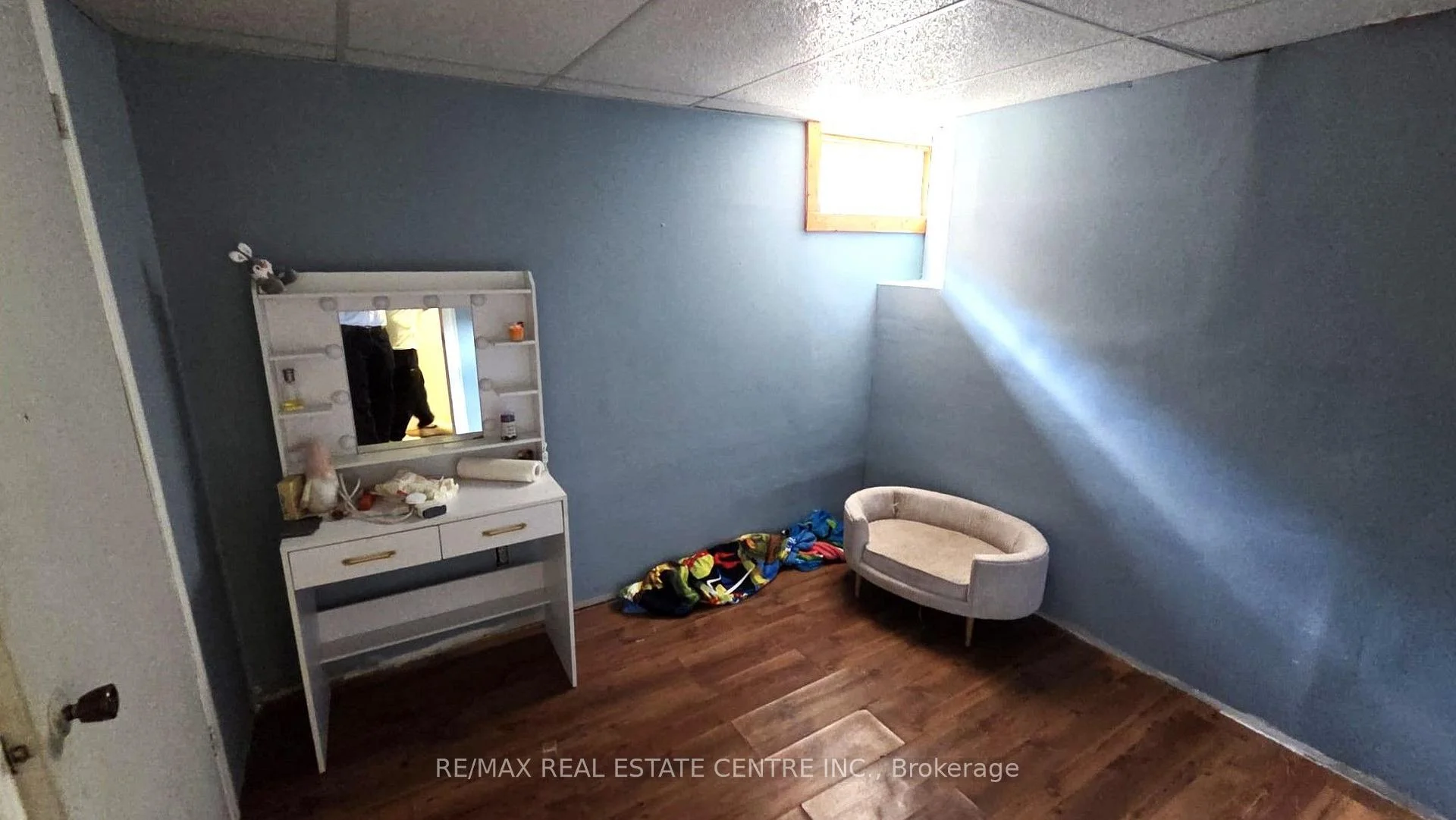 Photo 23 of 20 Ainsworth Street, Hamilton, Stoney Creek Mountain — HOMEH