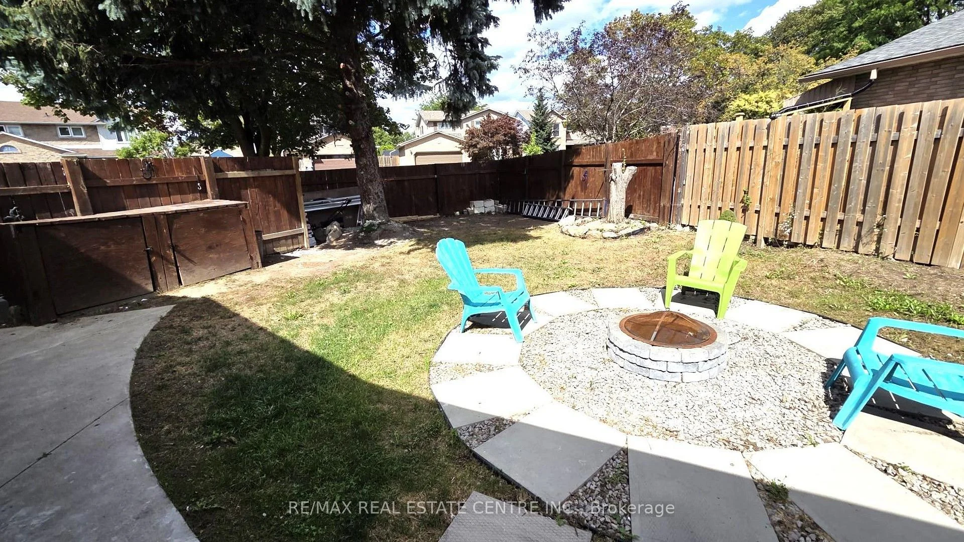 Photo 28 of 20 Ainsworth Street, Hamilton, Stoney Creek Mountain — HOMEH