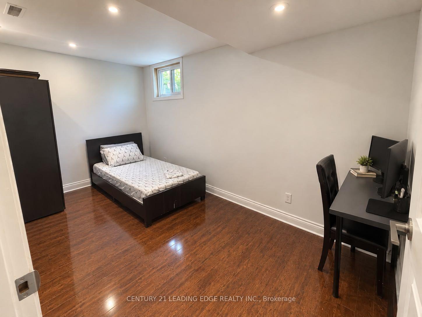 Photo 18 of Unit 112, 112 Deacon Lane, Ajax, South East — HOMEH