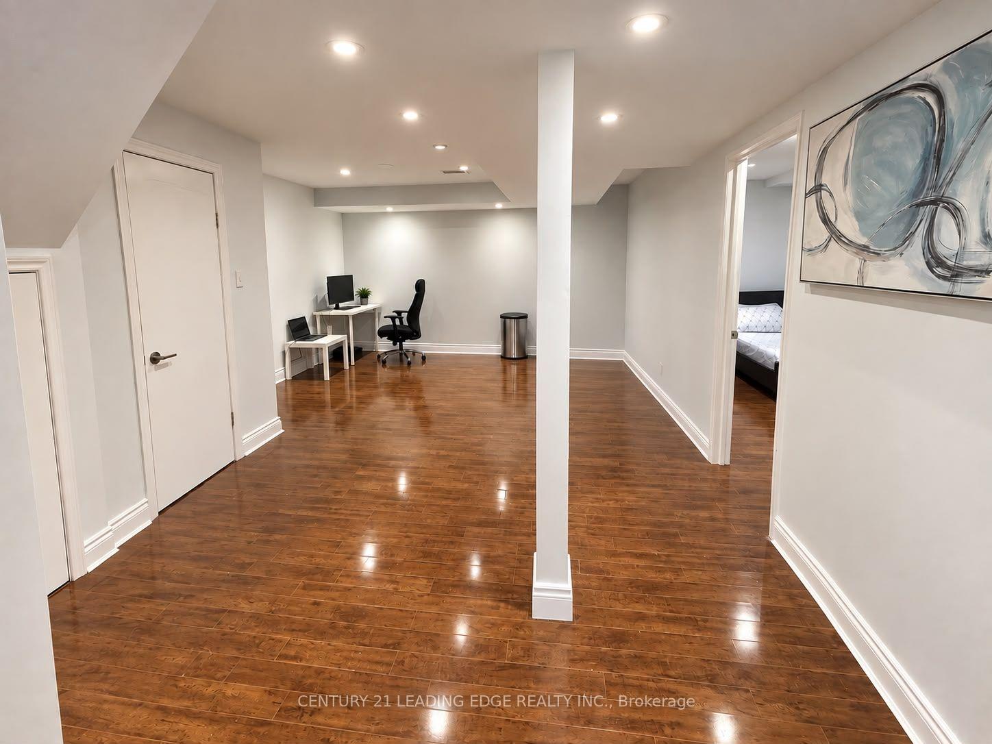 Photo 21 of Unit 112, 112 Deacon Lane, Ajax, South East — HOMEH