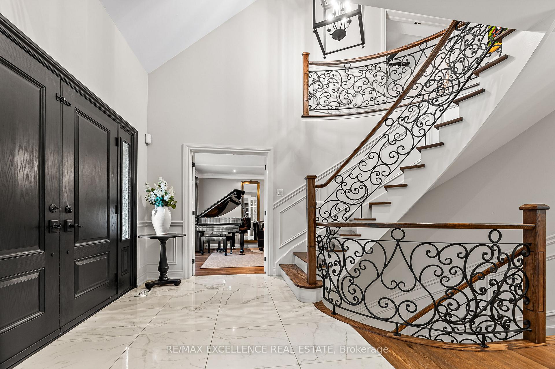 Photo 4 of 2446 Hammond Road, Mississauga, Sheridan — HOMEH