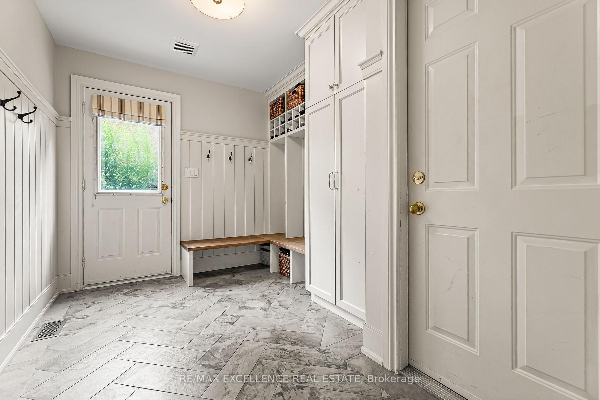 Photo 17 of 2446 Hammond Road, Mississauga, Sheridan — HOMEH