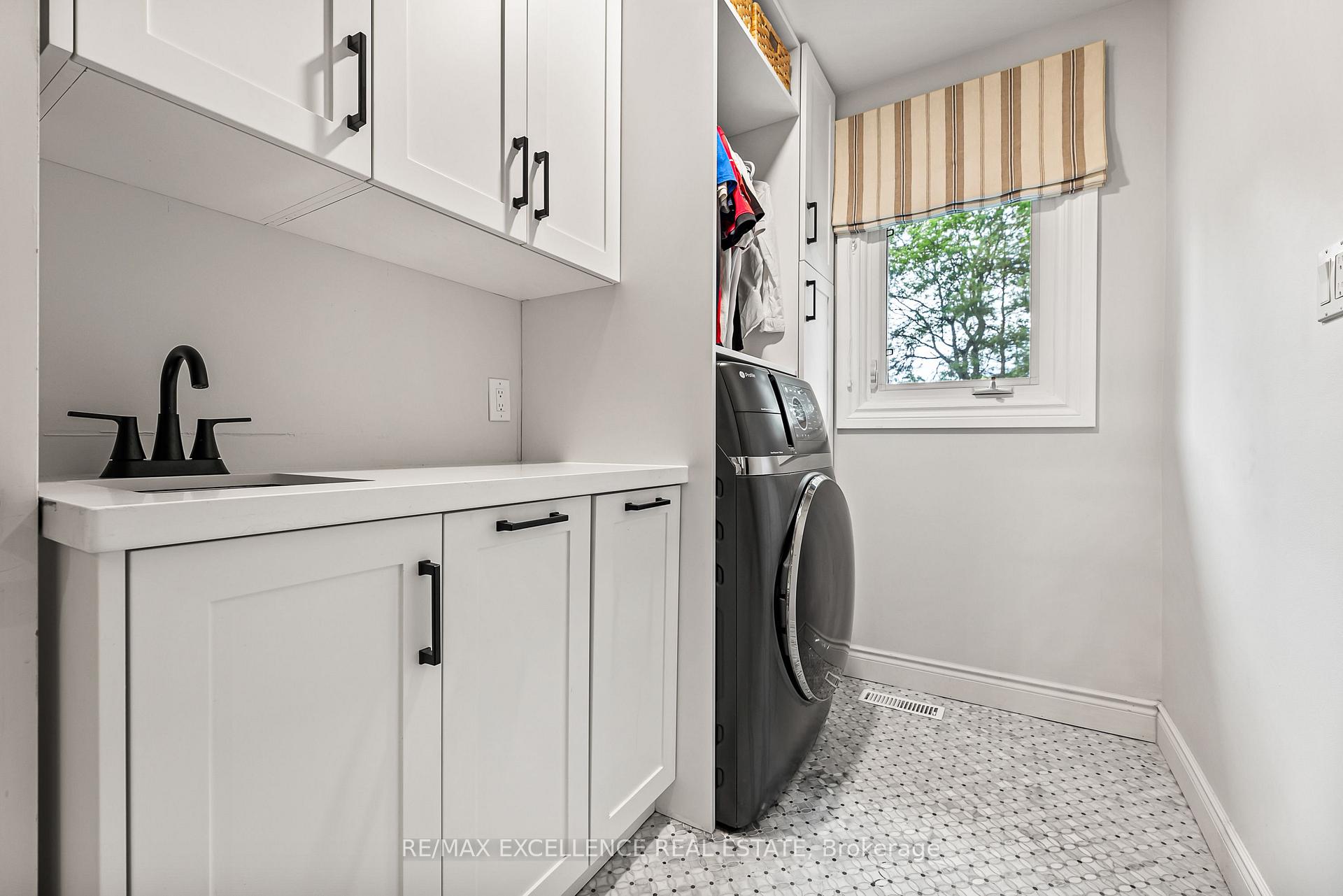 Photo 19 of 2446 Hammond Road, Mississauga, Sheridan — HOMEH
