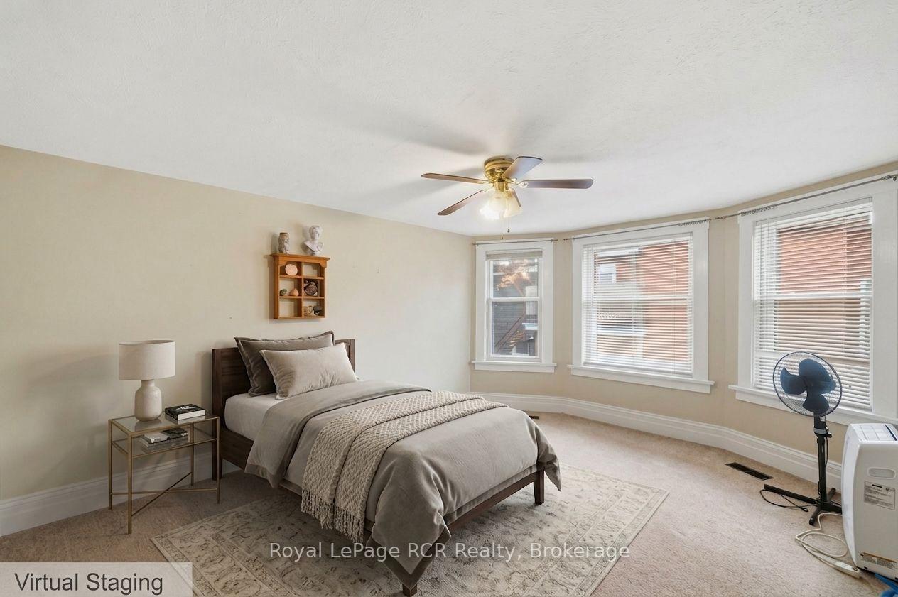 Photo 19 of 271 7th Street E, Owen Sound — HOMEH