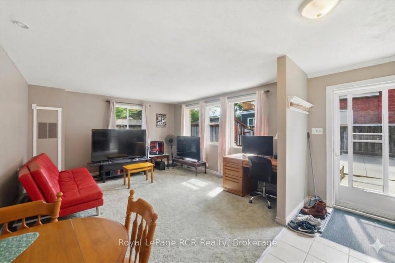 Photo 31 of 271 7th Street E, Owen Sound — HOMEH