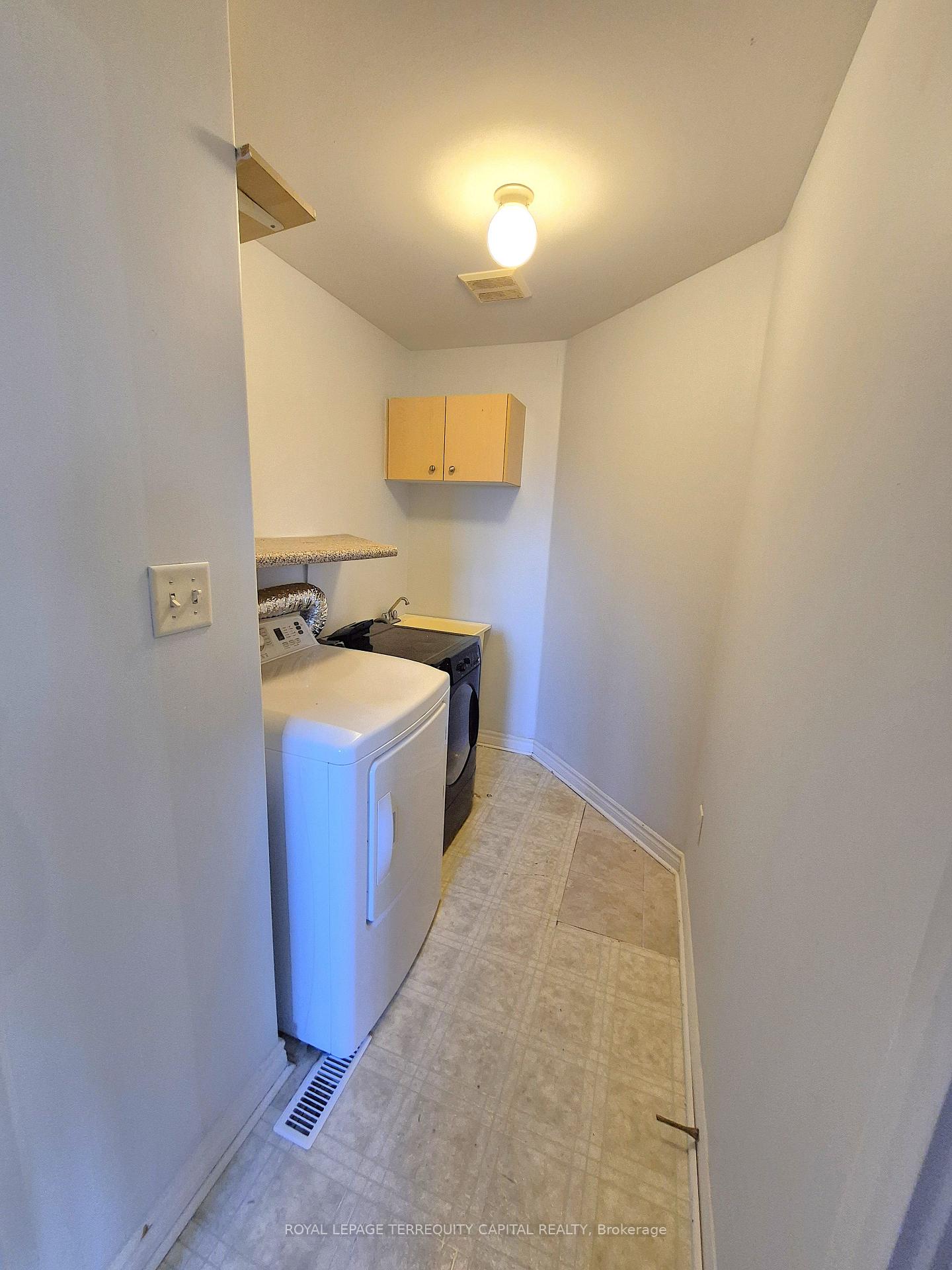 Photo 22 of 1 Northview Crescent, Barrie, Northwest — HOMEH
