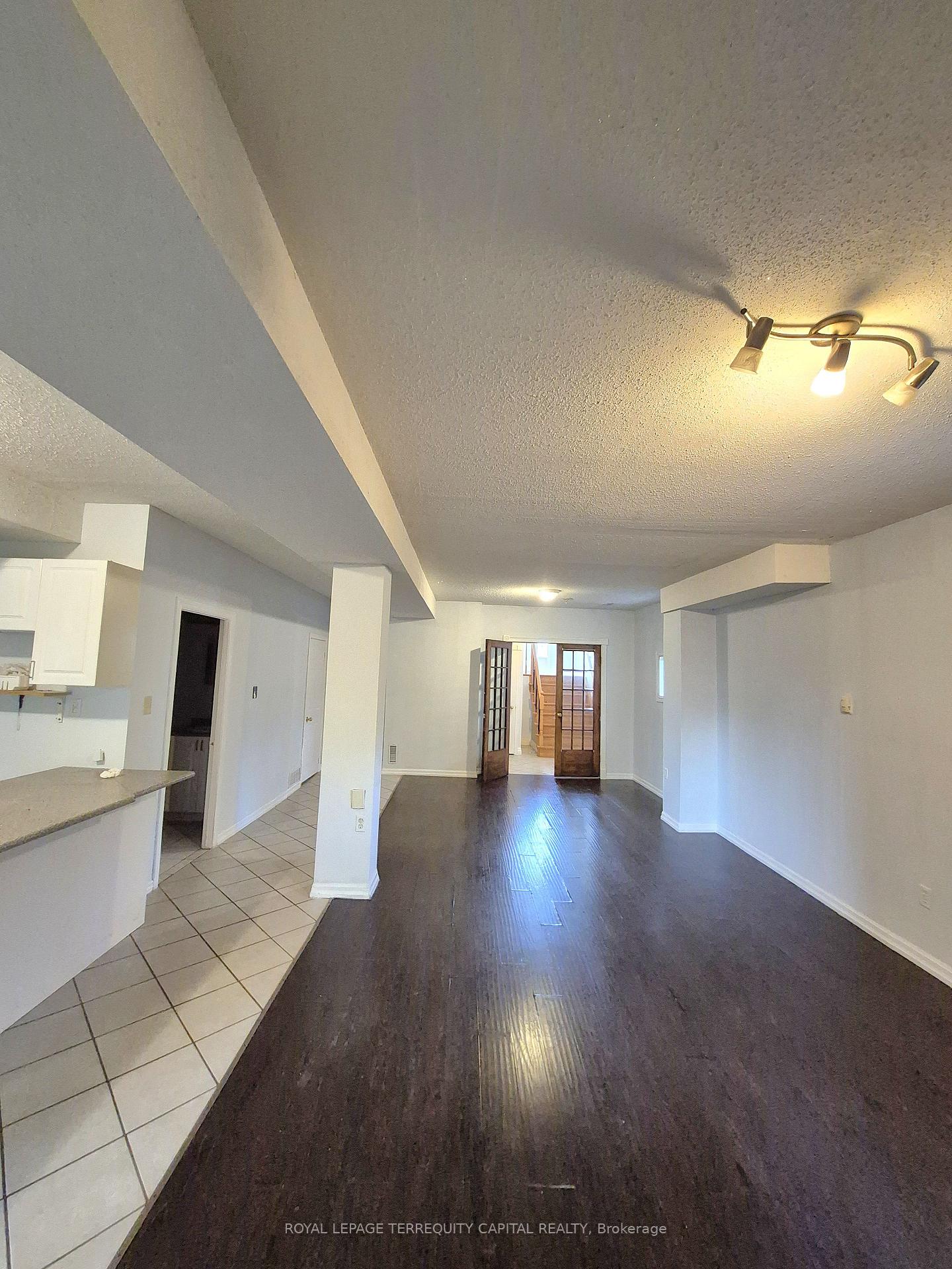 Photo 34 of 1 Northview Crescent, Barrie, Northwest — HOMEH