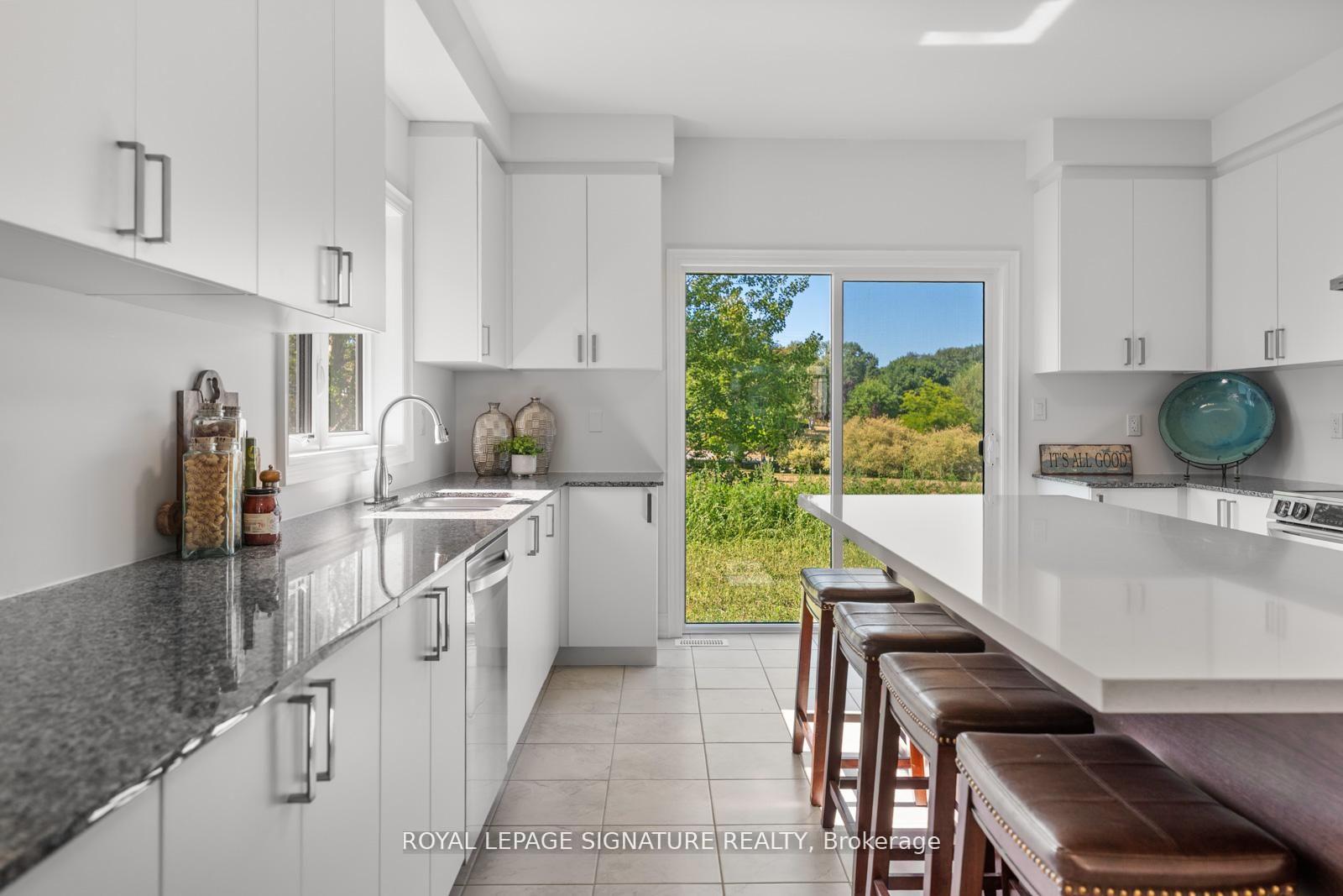 Photo 20 of 8 Misty Ridge Road, Wasaga Beach — HOMEH