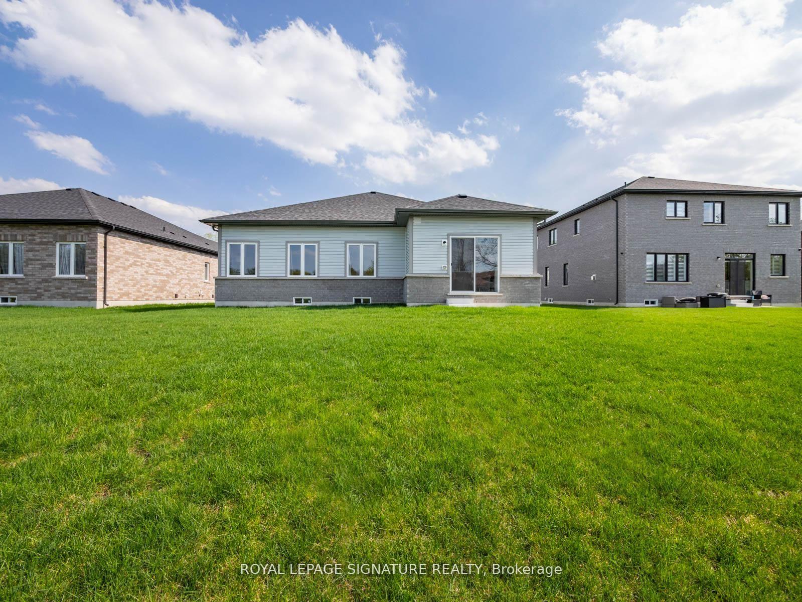 Photo 46 of 8 Misty Ridge Road, Wasaga Beach — HOMEH