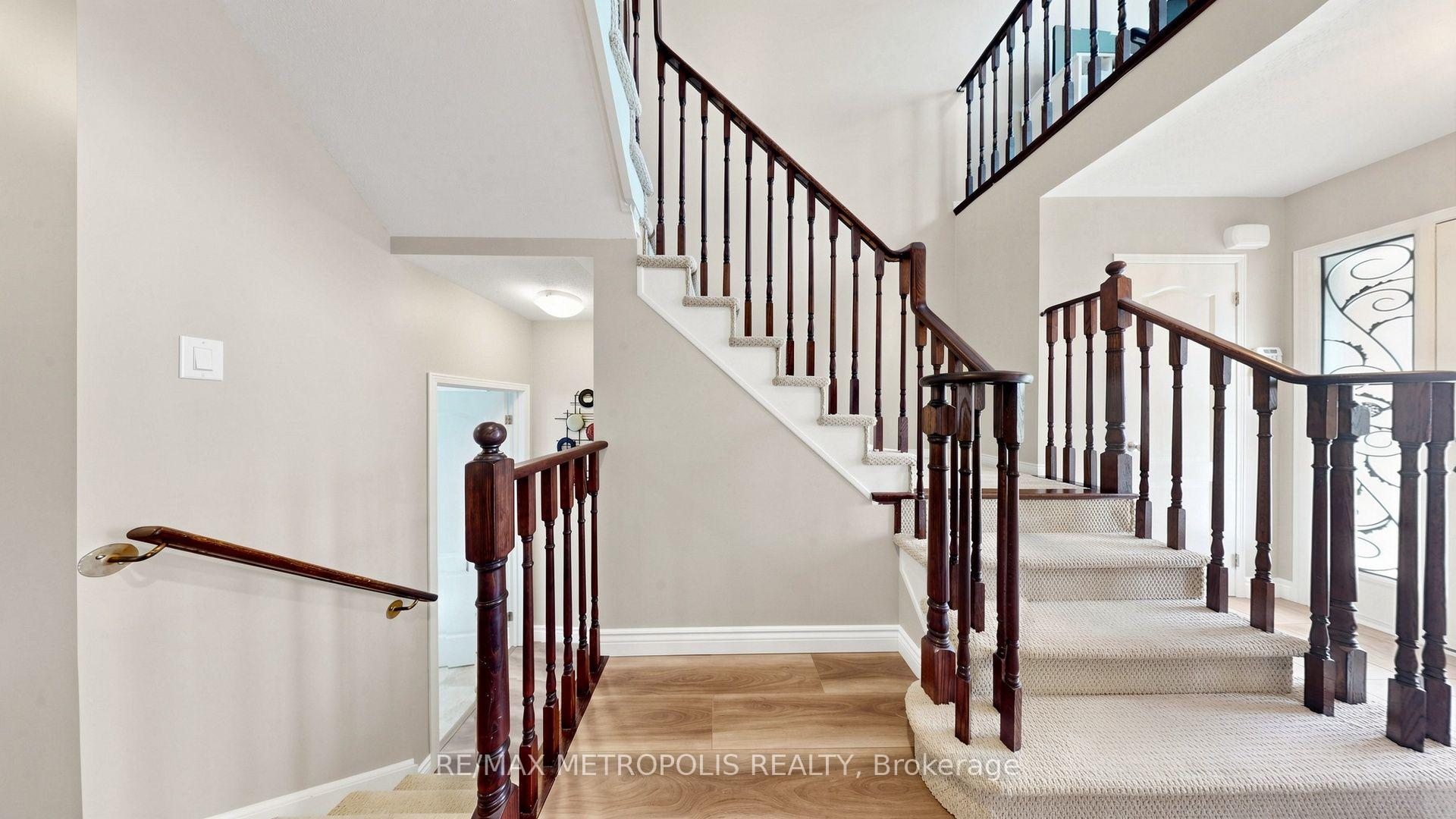 Photo 14 of 762 Mccue Drive, Oshawa, Taunton — HOMEH