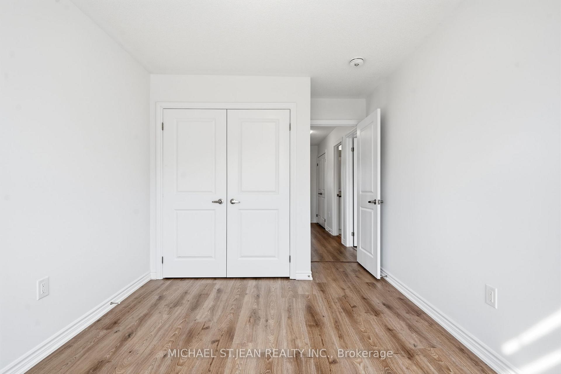 Photo 43 of 20 Admiral Road, Welland, Hwy 406/Welland — HOMEH