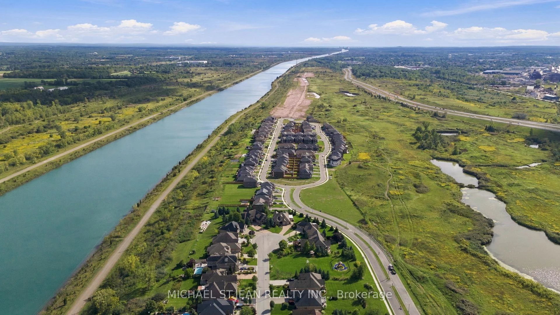 Photo 22 of 20 Admiral Road, Welland, Hwy 406/Welland — HOMEH