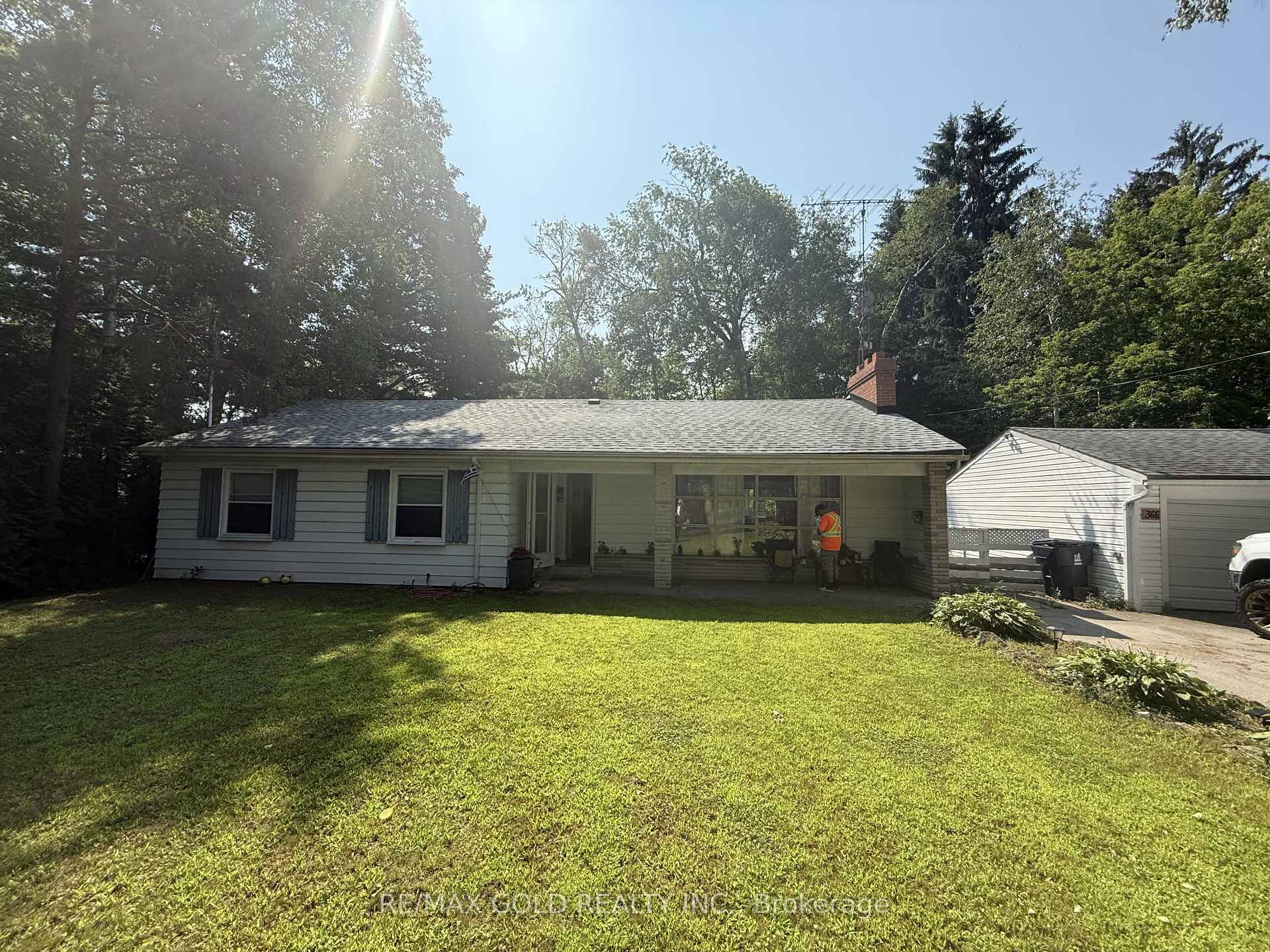 Photo 1 of 366 Beechgrove Drive, Scarborough, West Hill — HOMEH