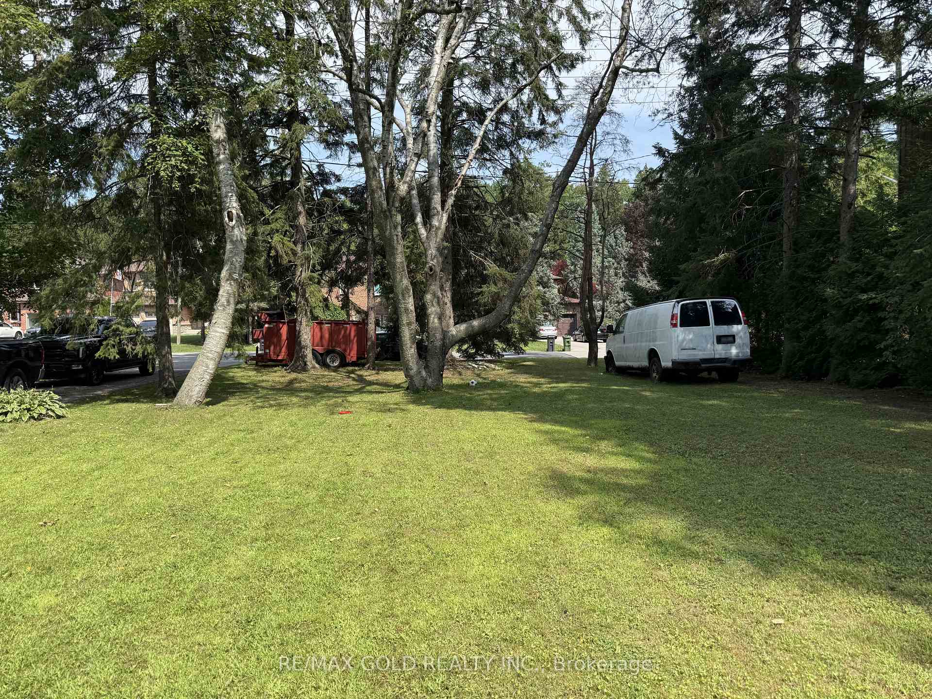 Photo 4 of 366 Beechgrove Drive, Scarborough, West Hill — HOMEH