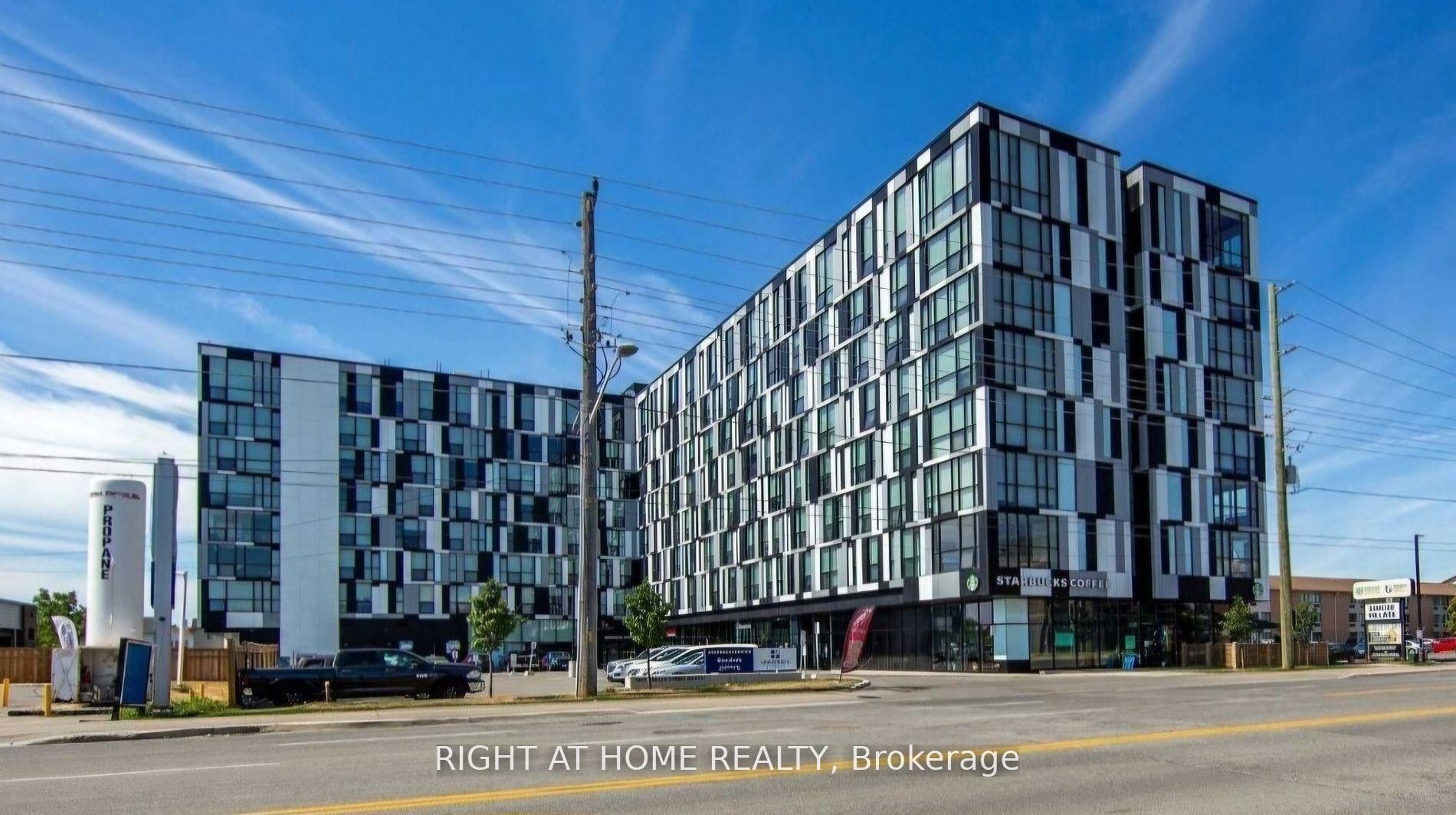 Photo of Unit 816, 1900 Simcoe Street N