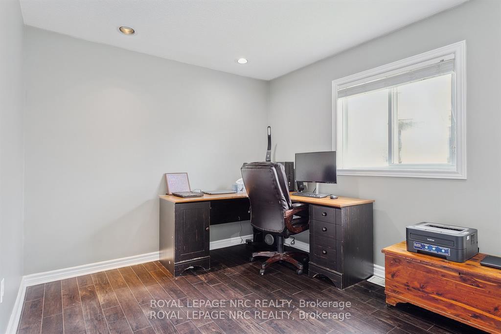 Photo 19 of 5240 Marcel Crescent, Niagara Falls, Morrison — HOMEH