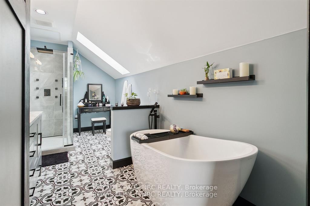 Photo 30 of 5240 Marcel Crescent, Niagara Falls, Morrison — HOMEH