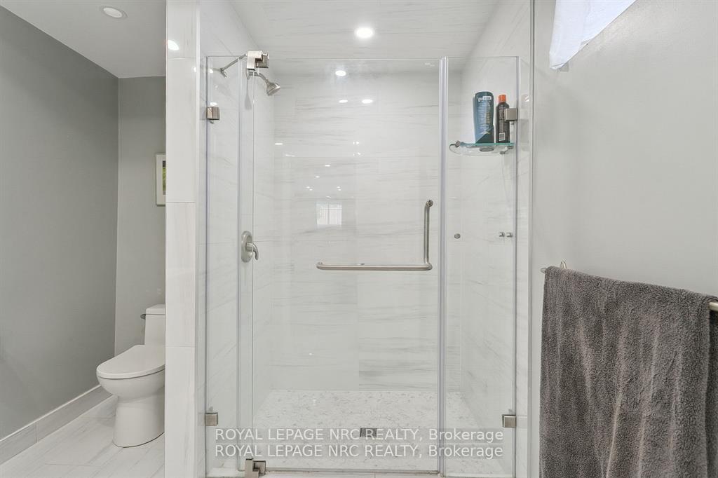 Photo 41 of 5240 Marcel Crescent, Niagara Falls, Morrison — HOMEH