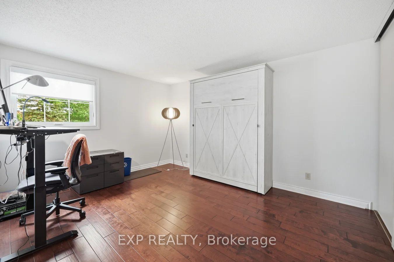 Photo 12 of 766 Lalande Terrace, Ottawa, Fallingbrook/Ridgemount — HOMEH