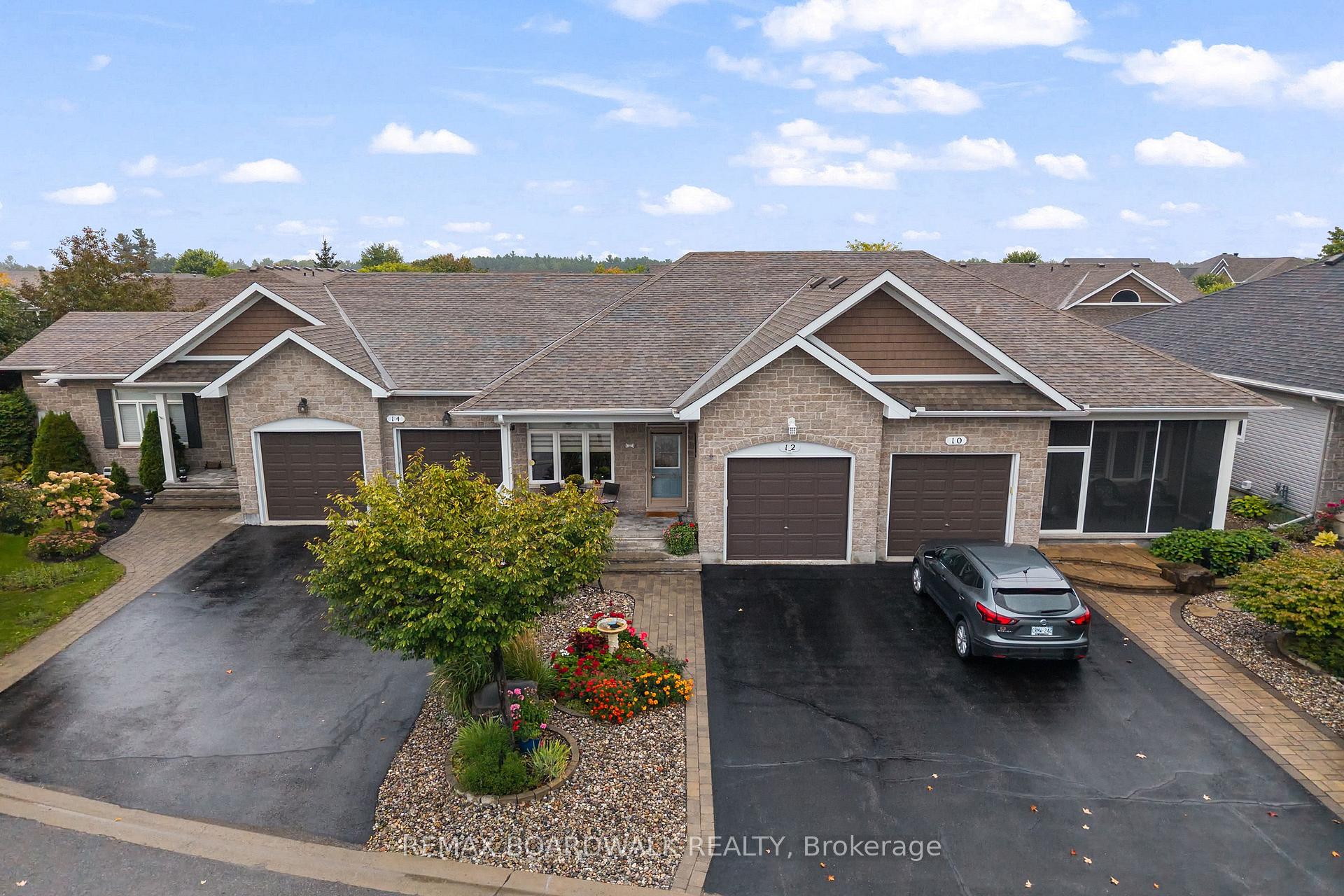 Photo 3 of 12 Royalty Way, North Grenville, North Grenville Twp (Kemptville South) — HOMEH