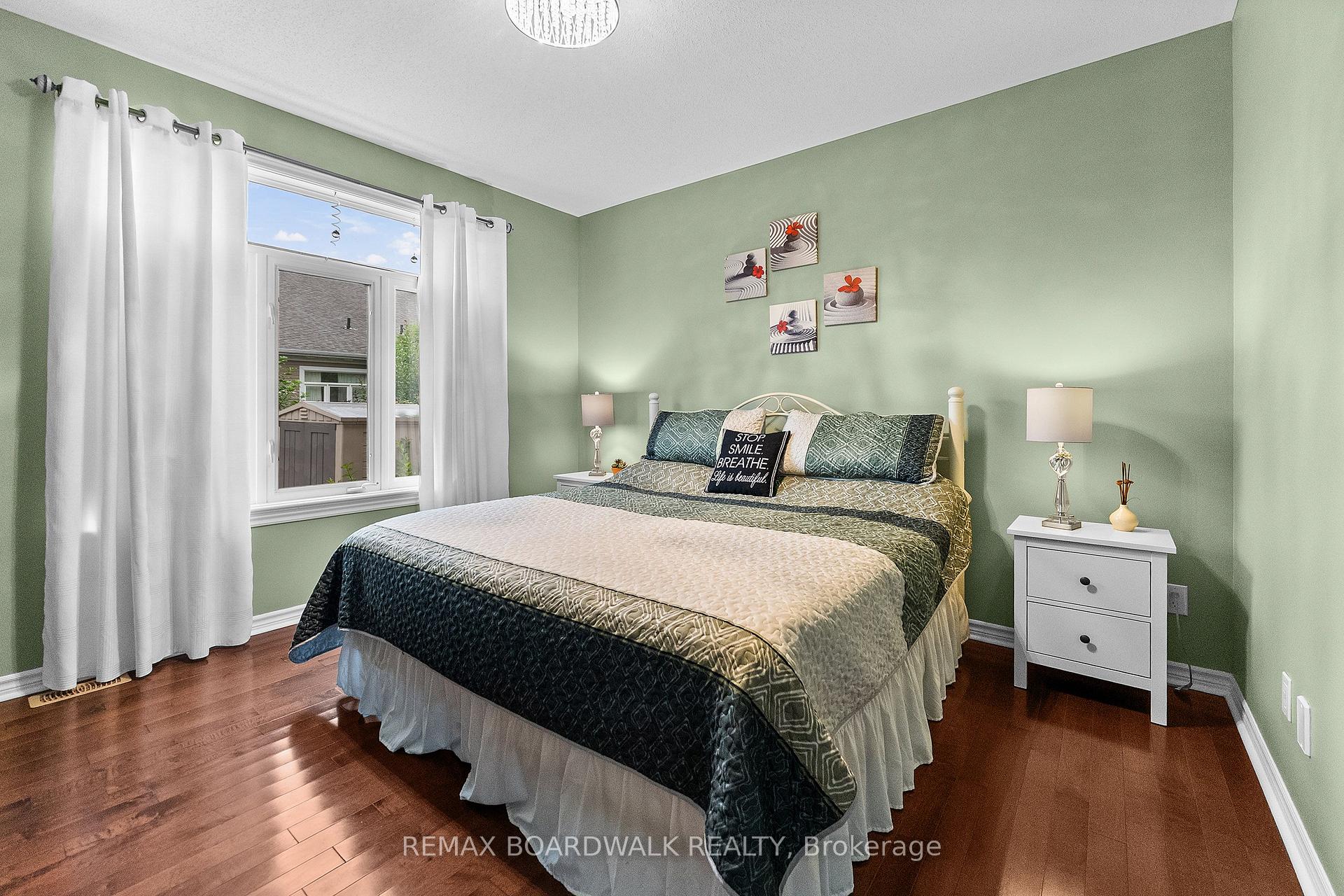 Photo 13 of 12 Royalty Way, North Grenville, North Grenville Twp (Kemptville South) — HOMEH