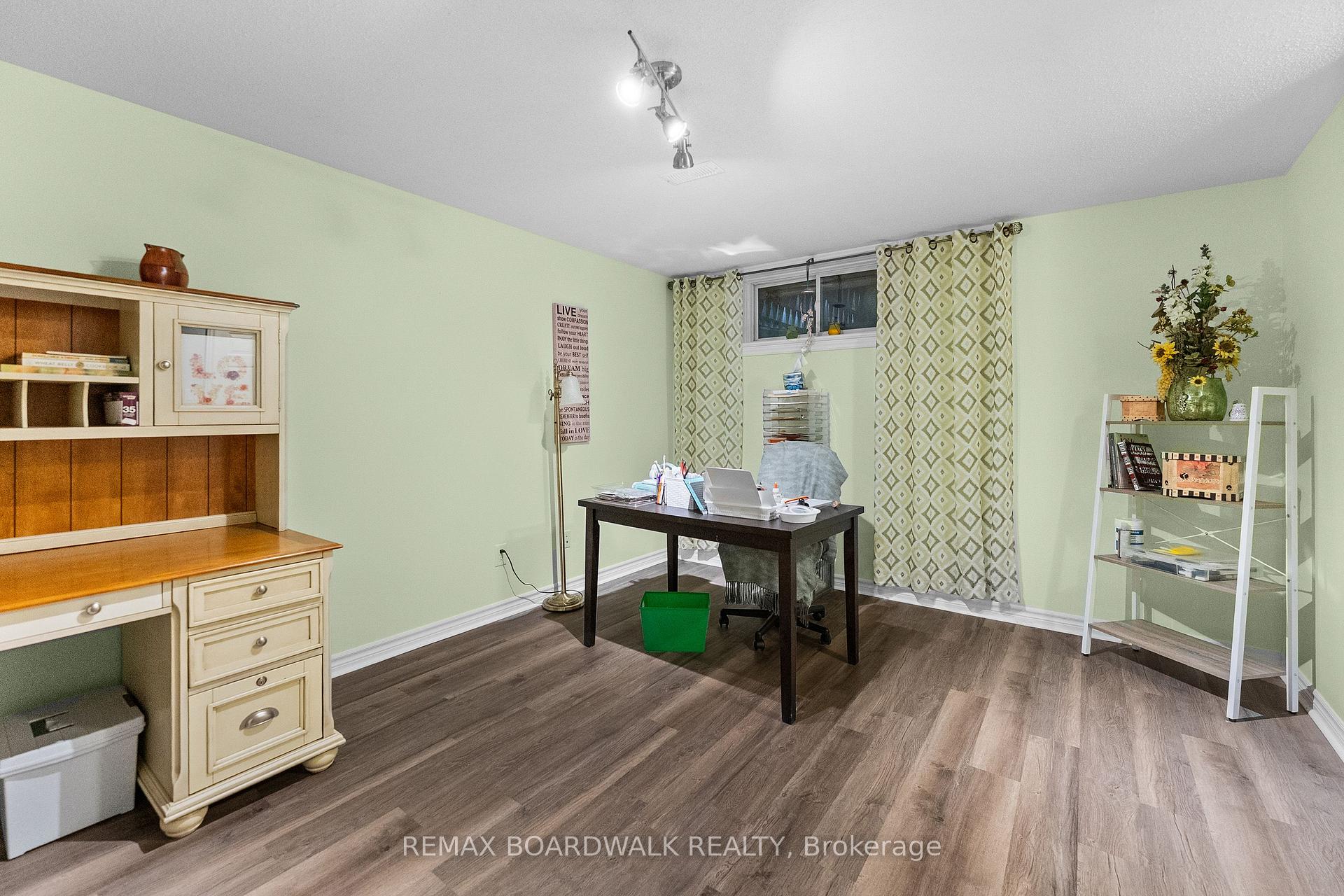 Photo 16 of 12 Royalty Way, North Grenville, North Grenville Twp (Kemptville South) — HOMEH